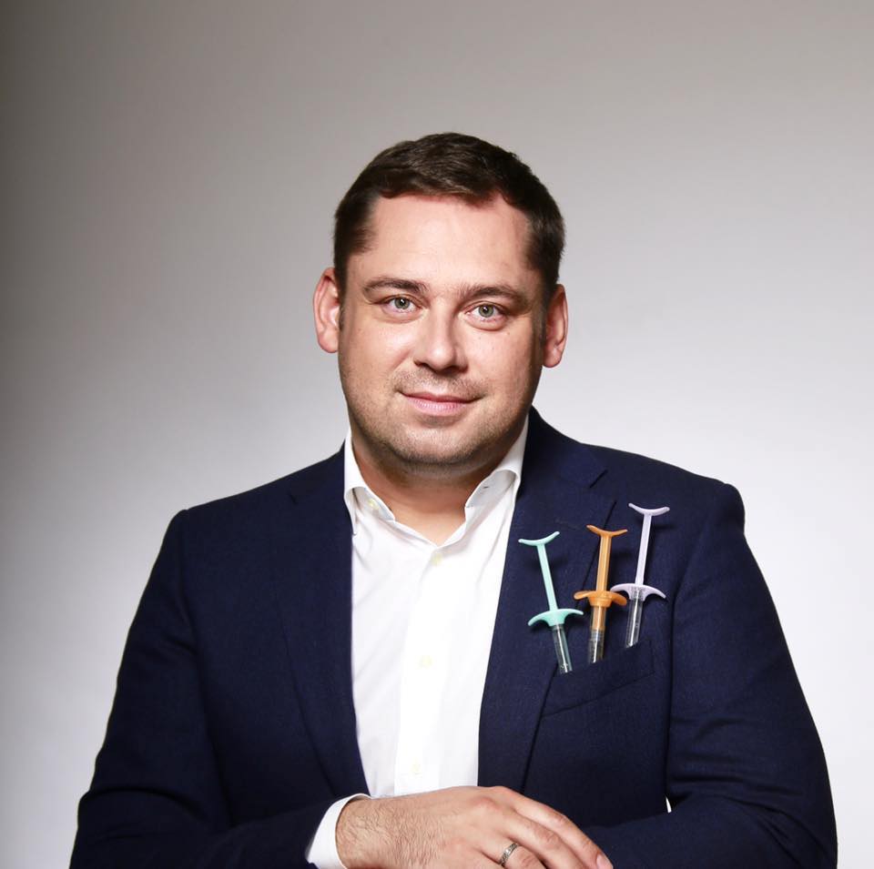Роман Бессонов