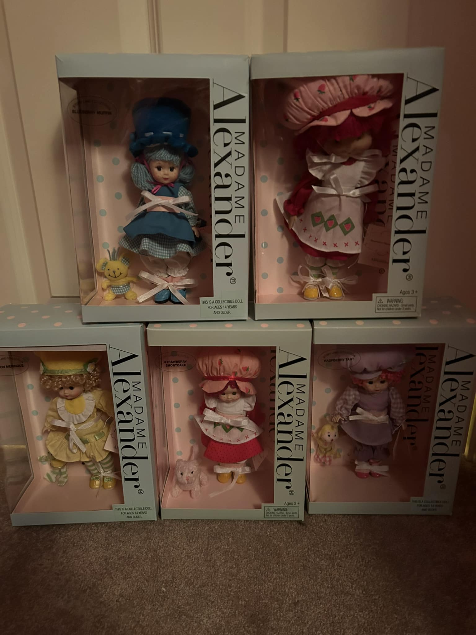 Strawberry Shortcake Madame Alexander doll collection advice needed display picture 1