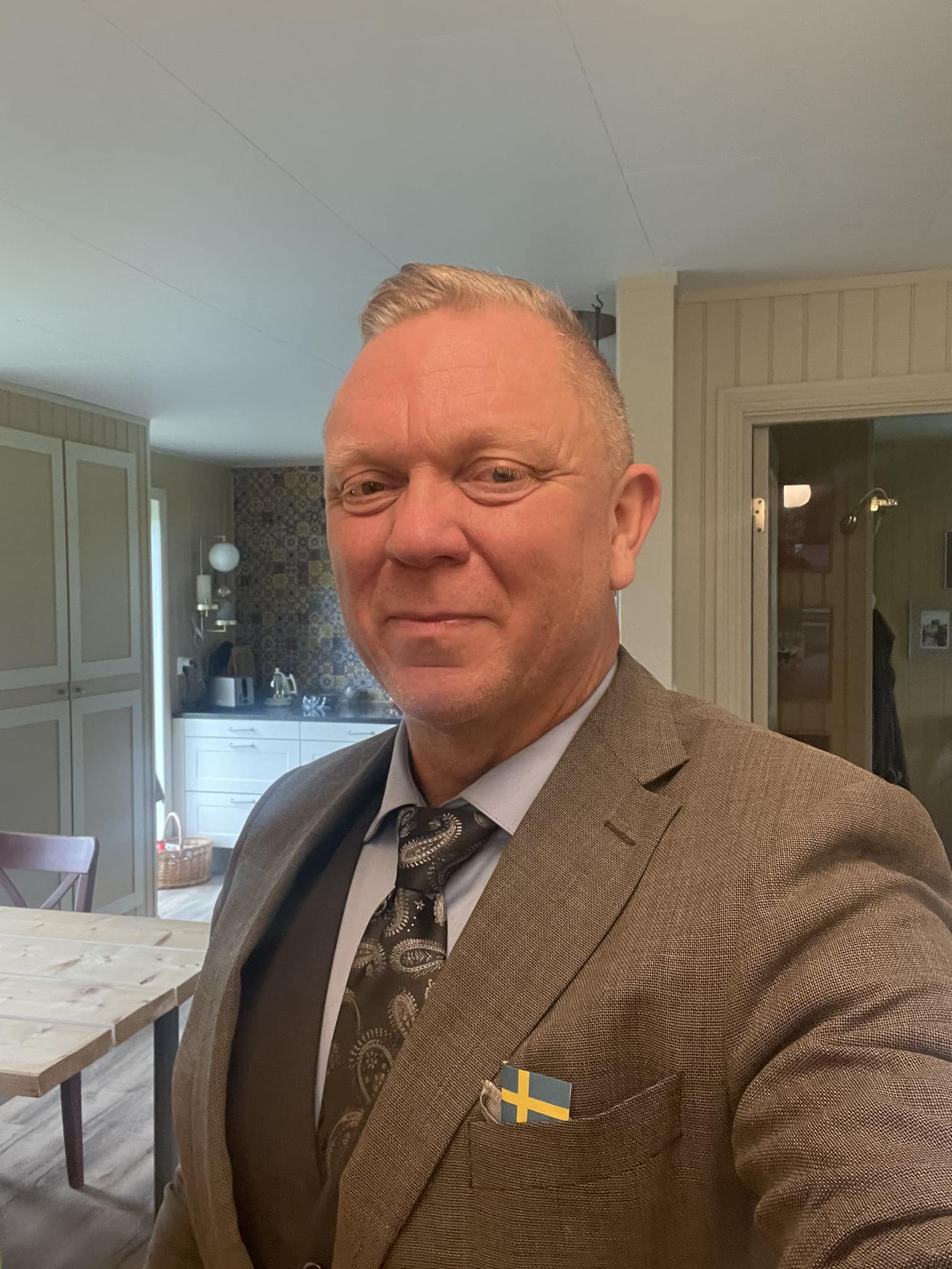Hans - Nu på Torsdag 19:00 Gamla Kyrkan och Lördag kl 16:00 i Rödö ...