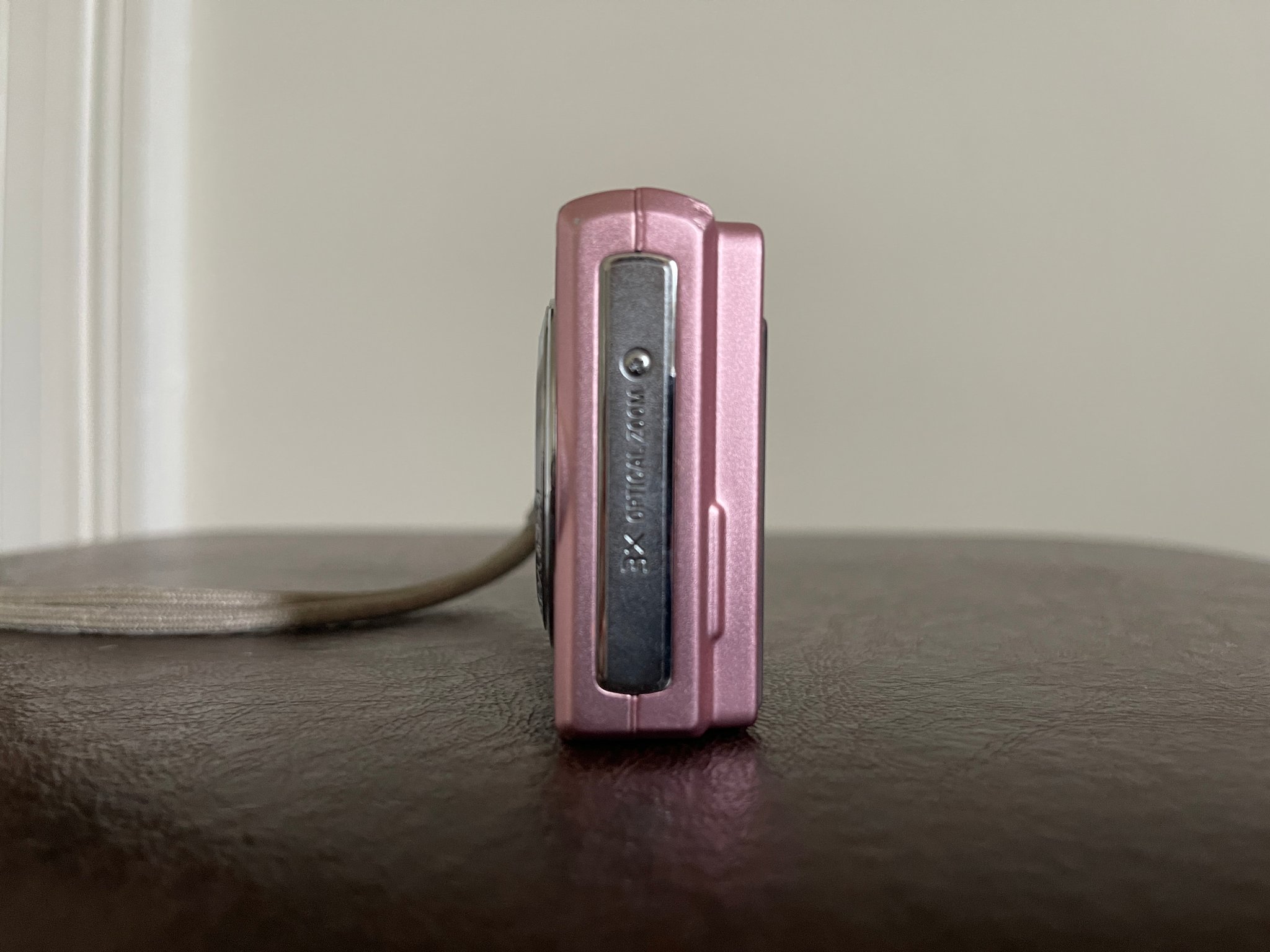 Sony Cybershot DSC-W80 7.2MP Digital Compact Camera Retro Pink 