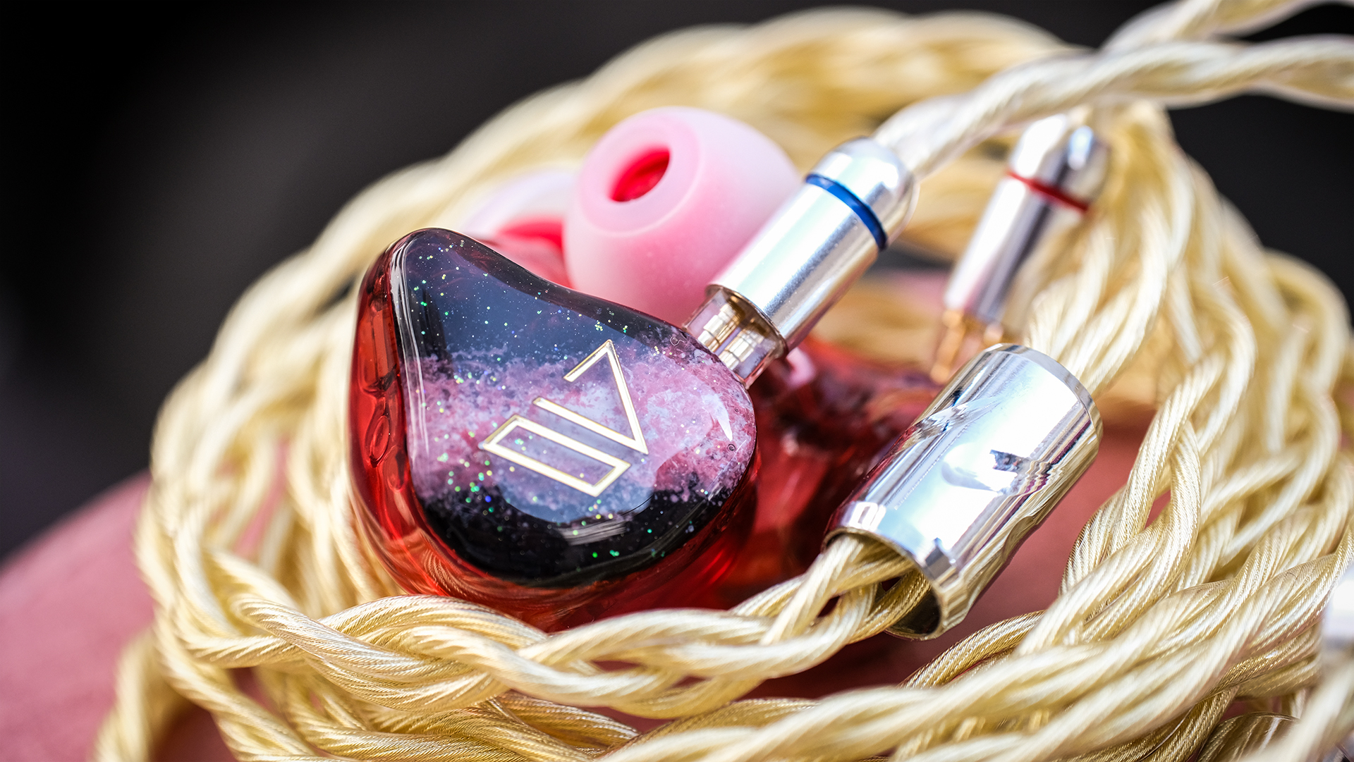 AüR Audio Aurora with Eye of Horus cable A perfect combination
