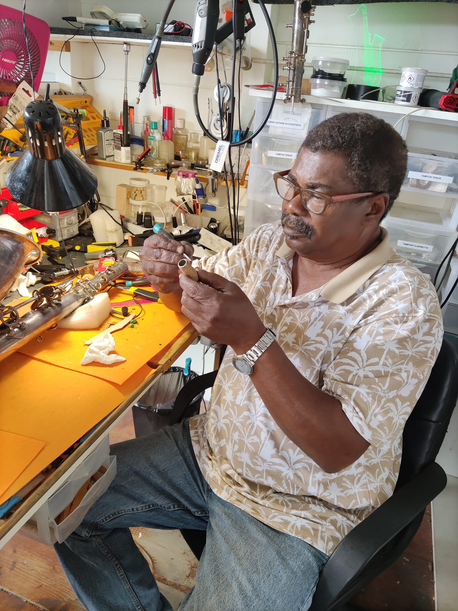 Atelier Allegro Caraïbes : Luthier instrument à vent | La Trinité ...