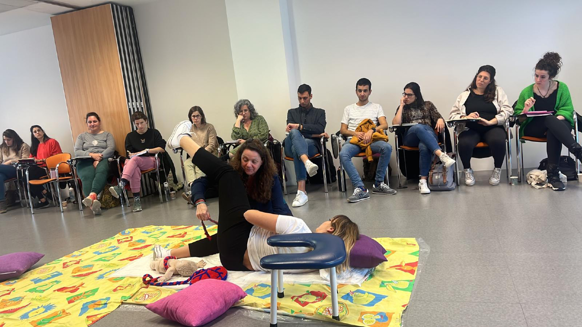 Associació de Llevadores del Part a Casa de Catalunya - La primera ...