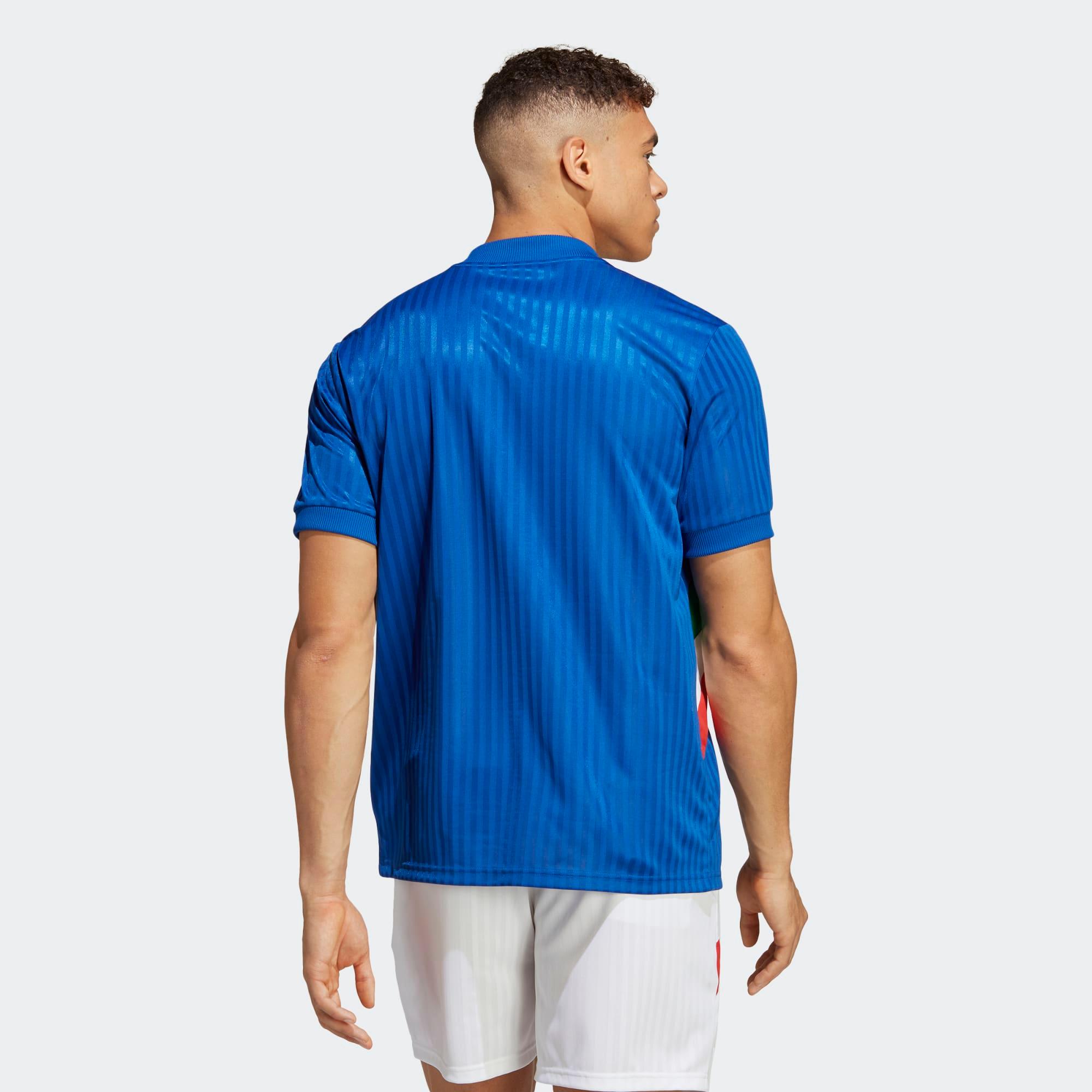 Italy 1994-96 Home Shirt by Nike ??