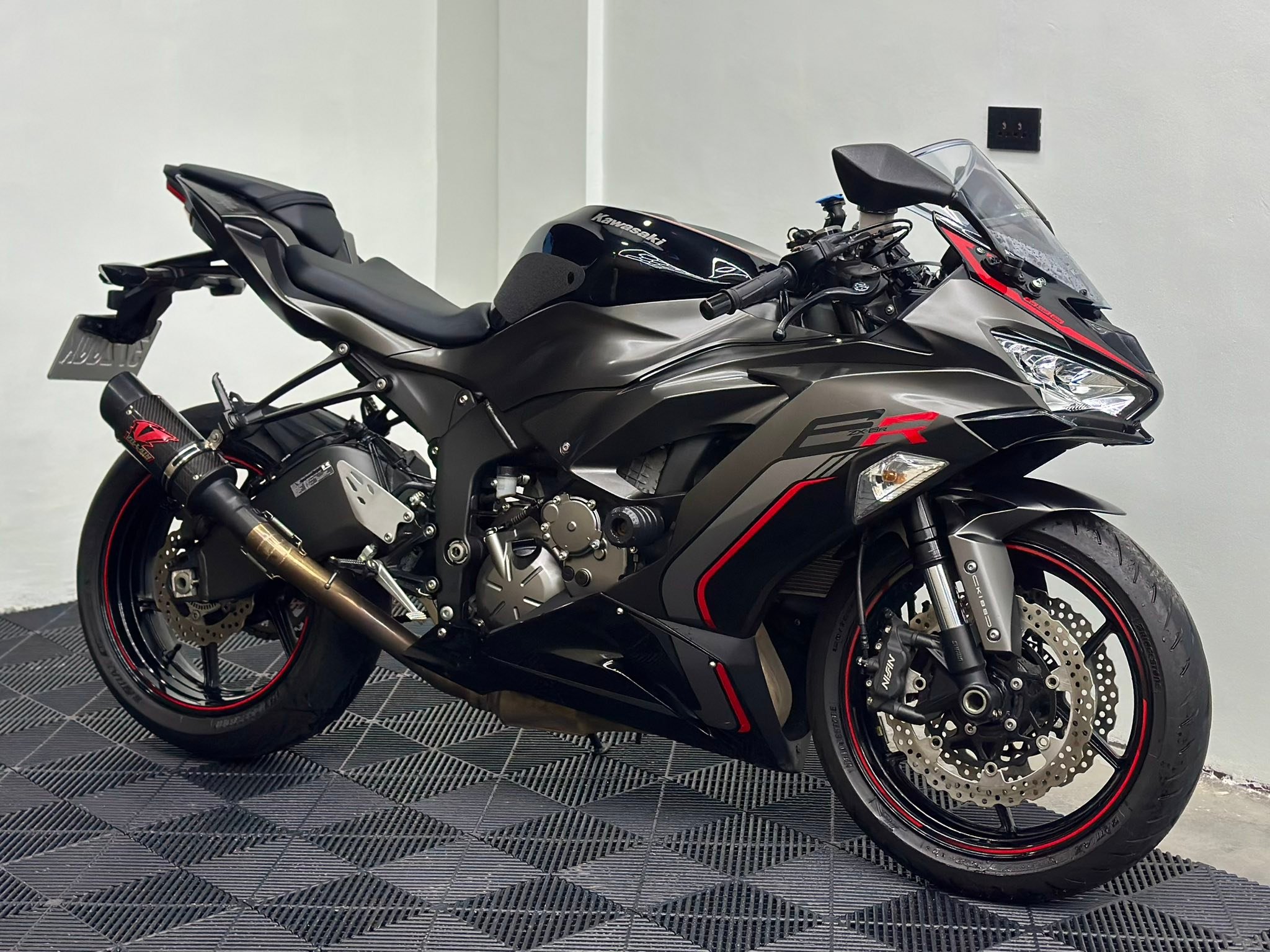 Kawasaki zx-6r 2008 model for sale