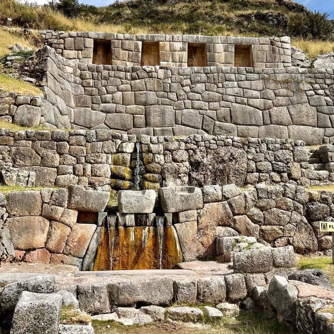 Curioseando - 🦙🇵🇪 Tambomachay. Se encuentra a solo 7 kilómetros de la ...