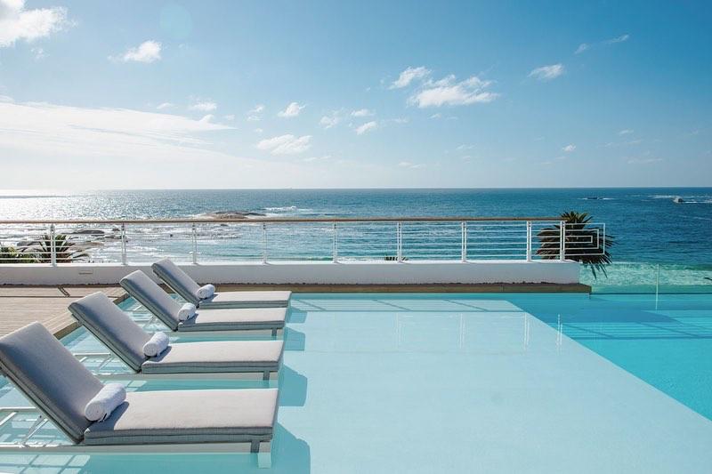 Horizon Pools | Strand