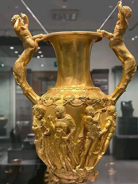 Beautiful - The Panagyurishte Treasure, a remarkable Thracian find, was ...