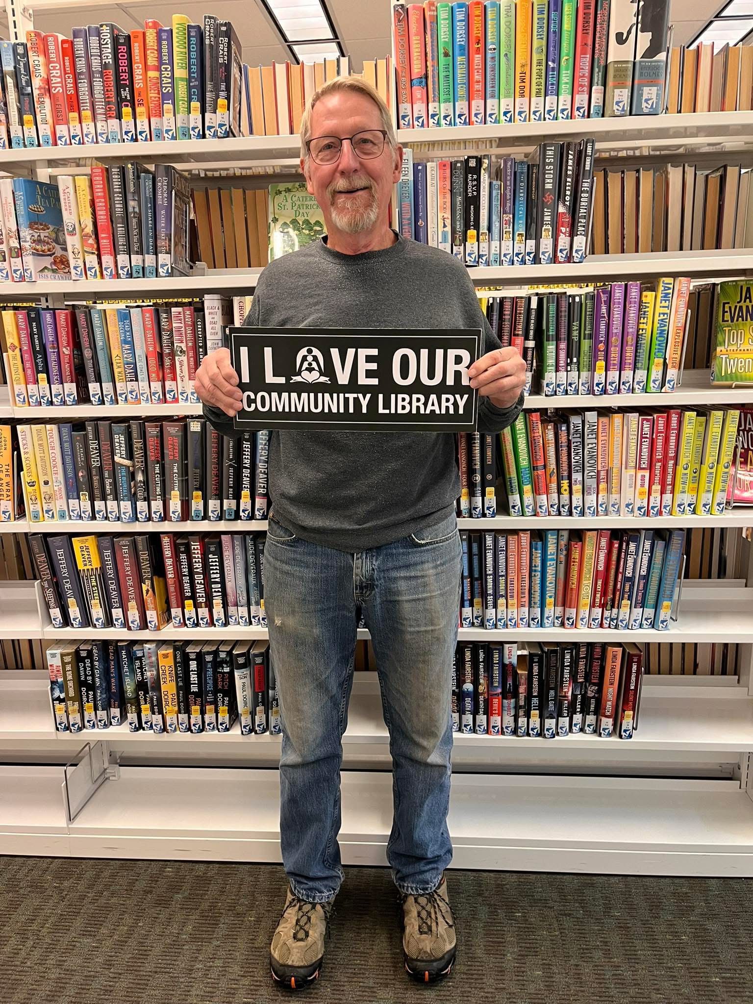 YES for Community Library... - YES for Community Library