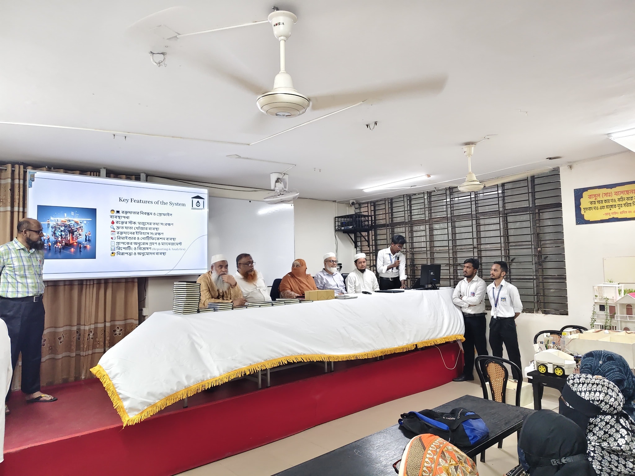 ISIT Polytechnic added a new photo. - ISIT Polytechnic