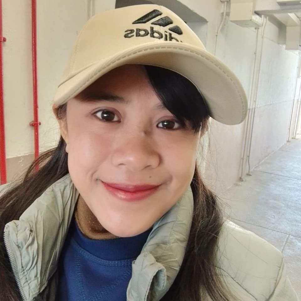 Adu akak robi nyayiin adek bocilnya merdu banget ni, semoga adek kakak ...