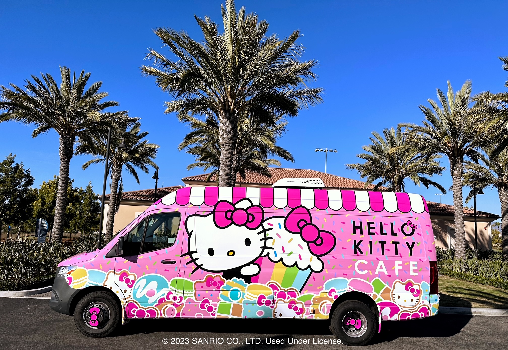 Hello Kitty Cafe Truck West - Riverside Appearance