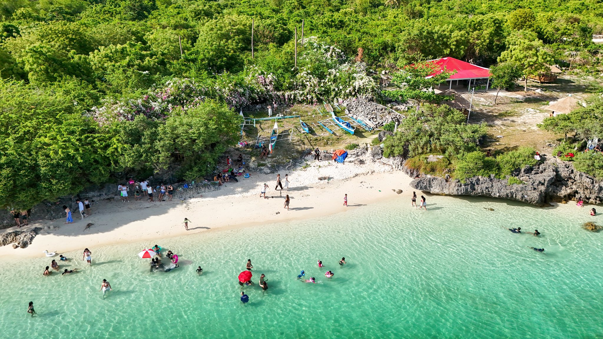 Paradise Beach Sandira