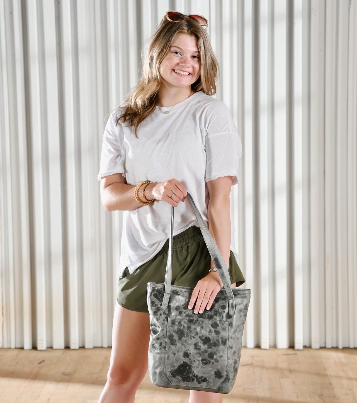 New : Le Mini Gina Tote A new expression of Le Gina Tote emerges 