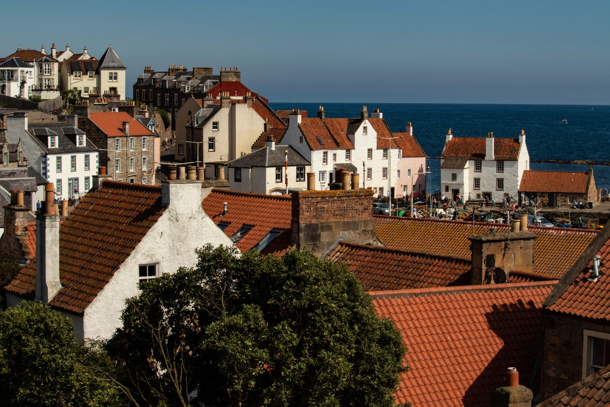 Fife Explorer - A backstreet view over the rooftops of...
