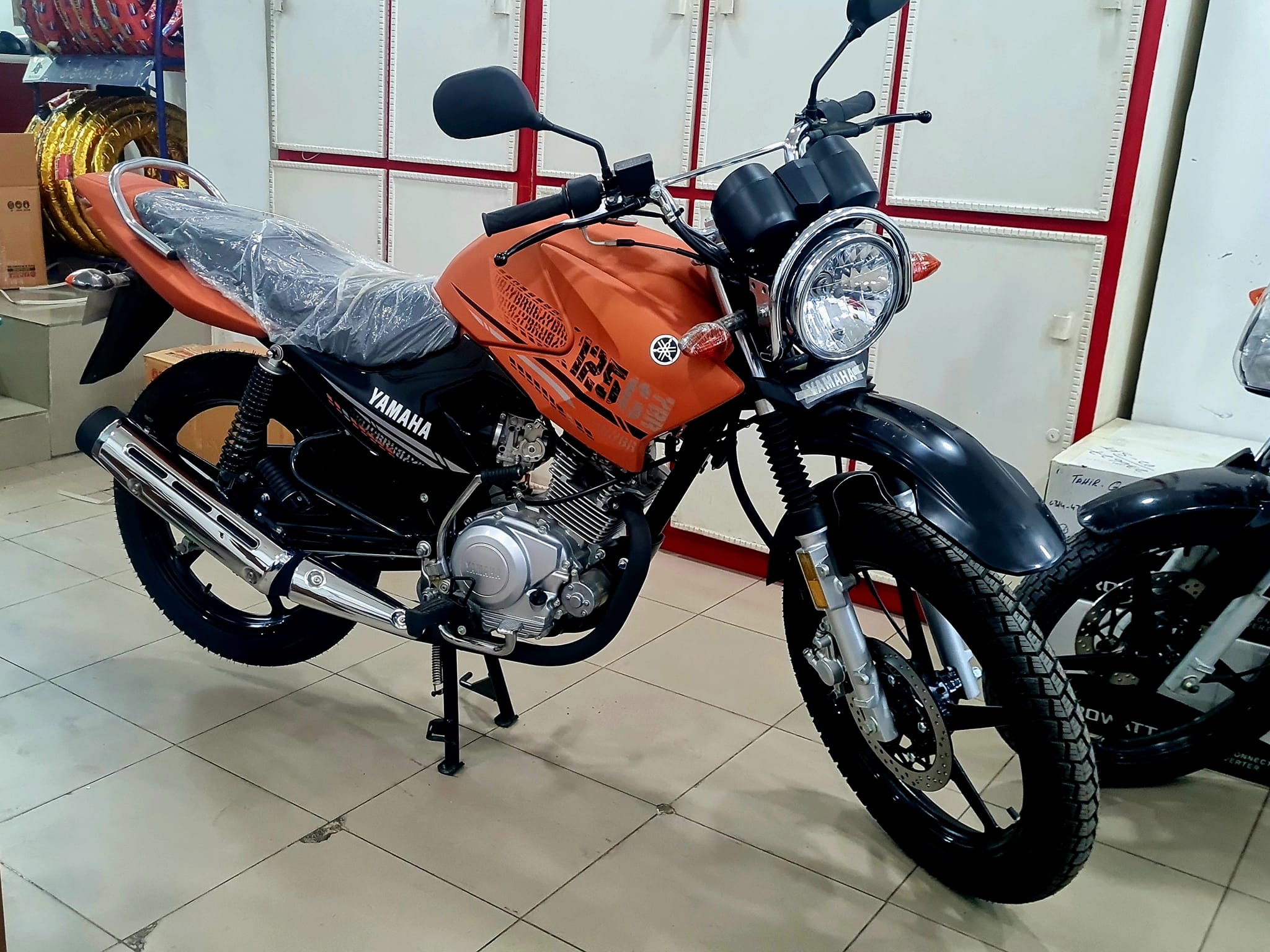 YAMAHA YBR125G