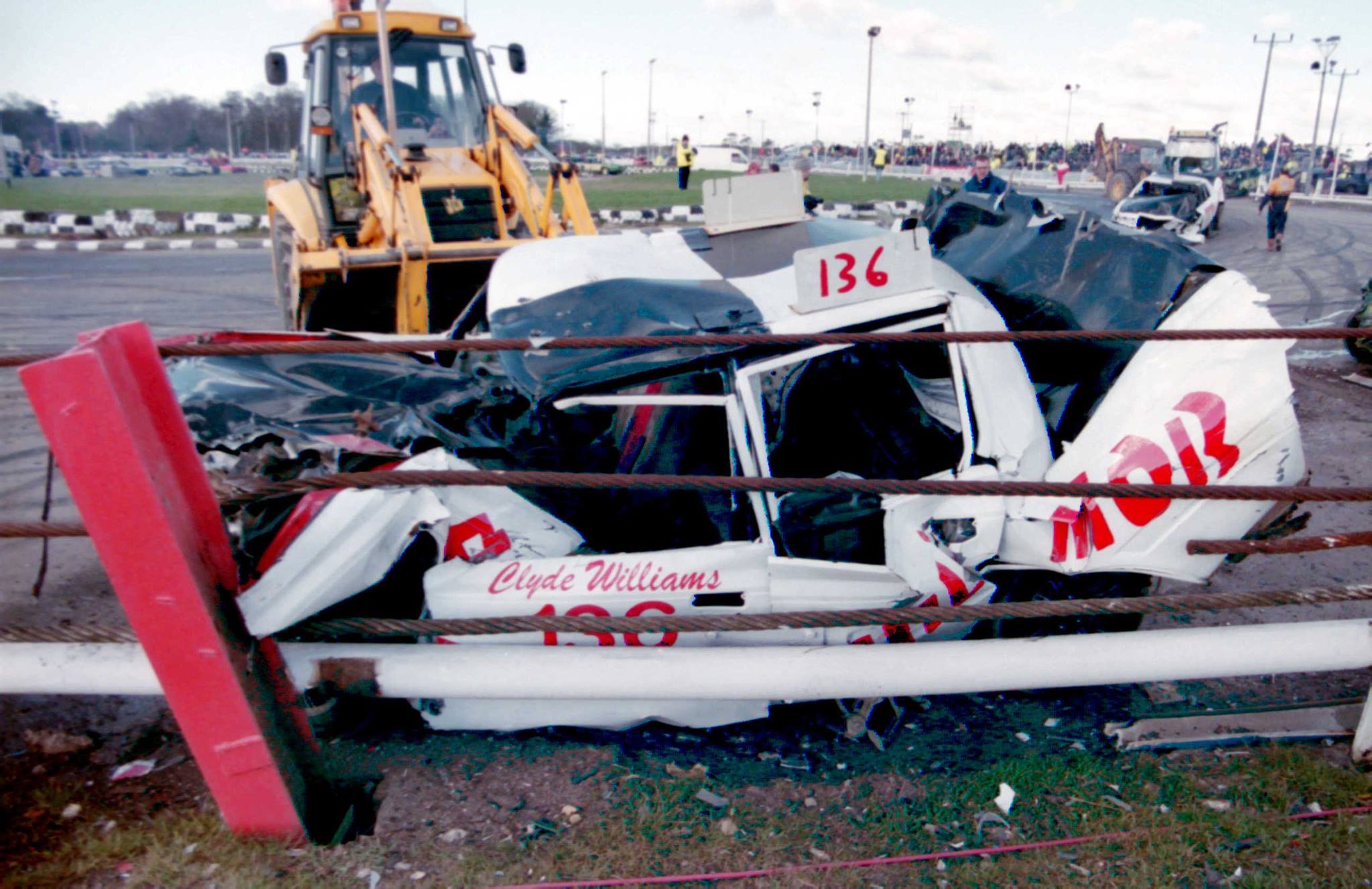136 Clyde Williams' Toyota Crown S110... - Northern Bangers