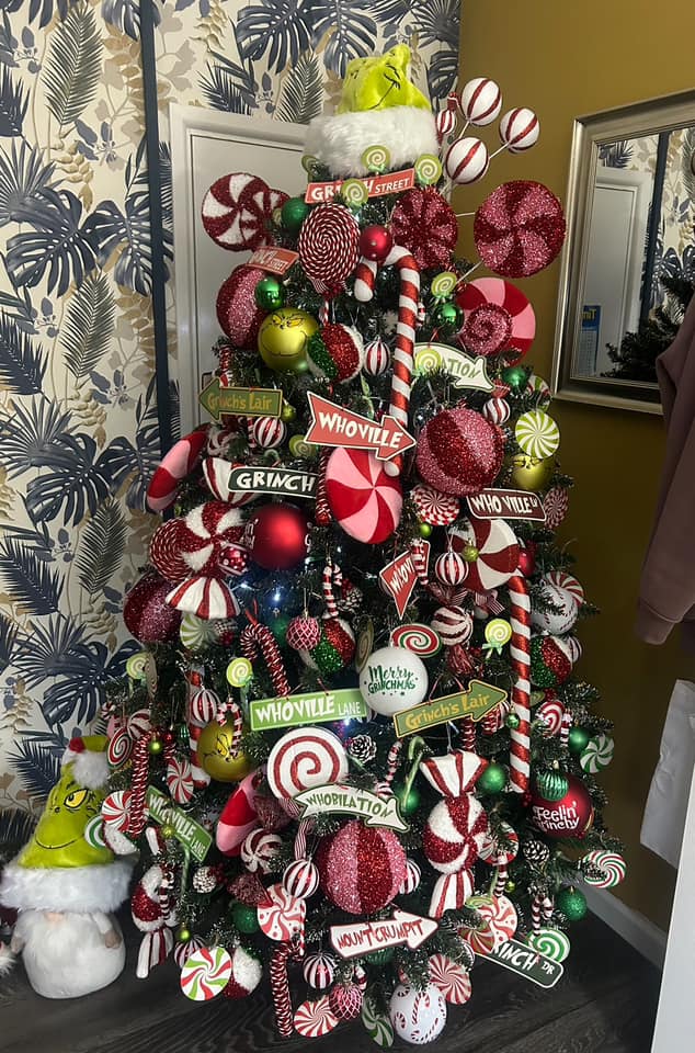 best dressed christmas tree competition Thank you to everyone who entered our competition. It's now your turn to choose your favourite! 🎄 We had so many stand-out entries and a lot of beautiful funny christmas tree decorating contest ideas