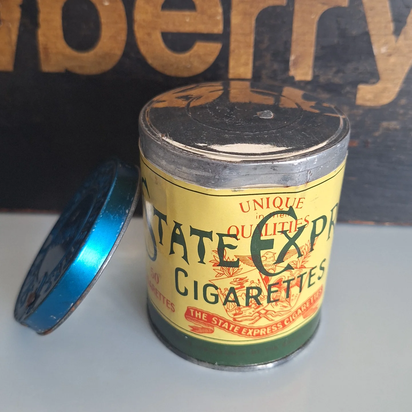 Vintage 555 State Express Cigarettes and Their Packaging