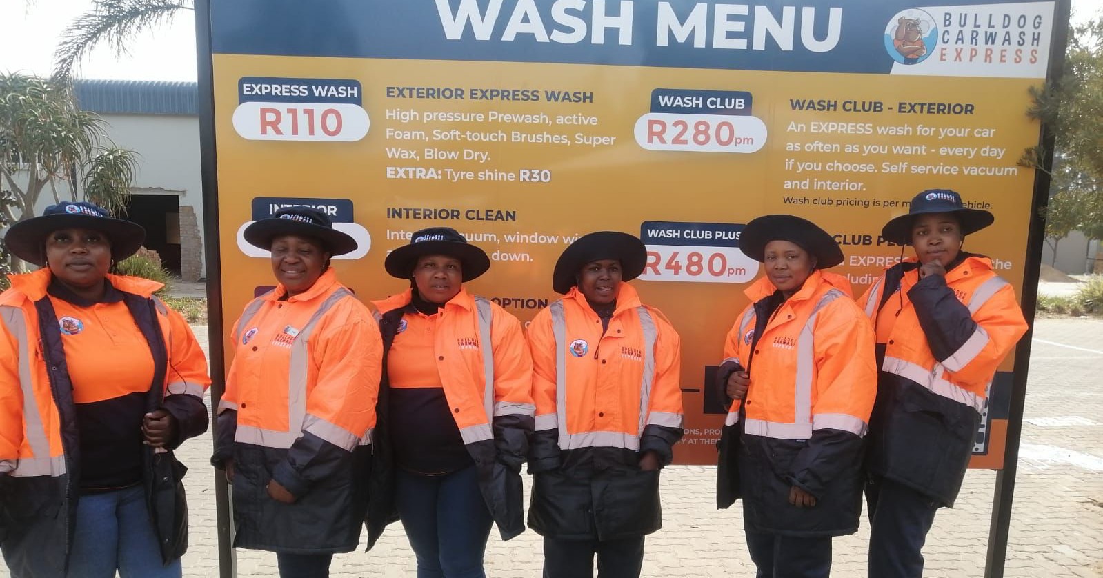 Bulldog Carwash - 💐 Celebrating the Women of Bulldog... | Facebook