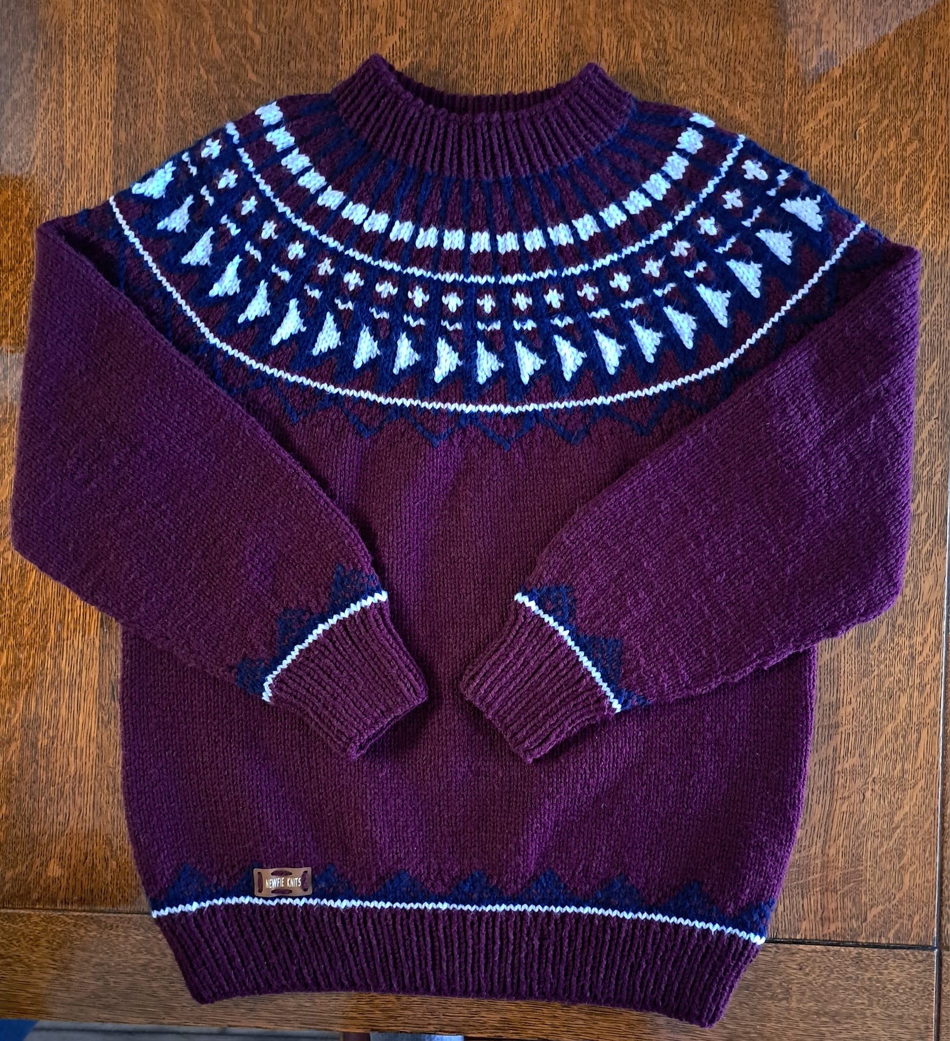 Loops and Thread Classic Soft Arrowhead Pattern