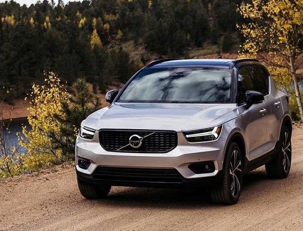 The XC40 is one of the... - Volvo Cars Lakeridge