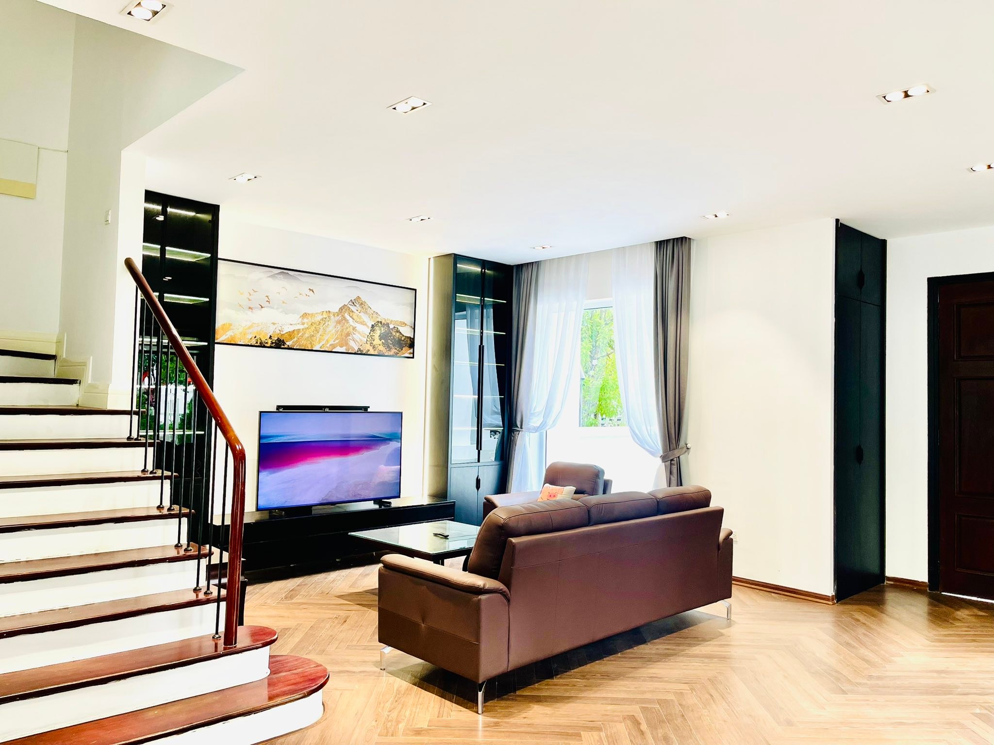 Cộng Đồng Cư Dân Vinhomes Symphony Riverside | CHO THUÊ giá 65tr /1 ...
