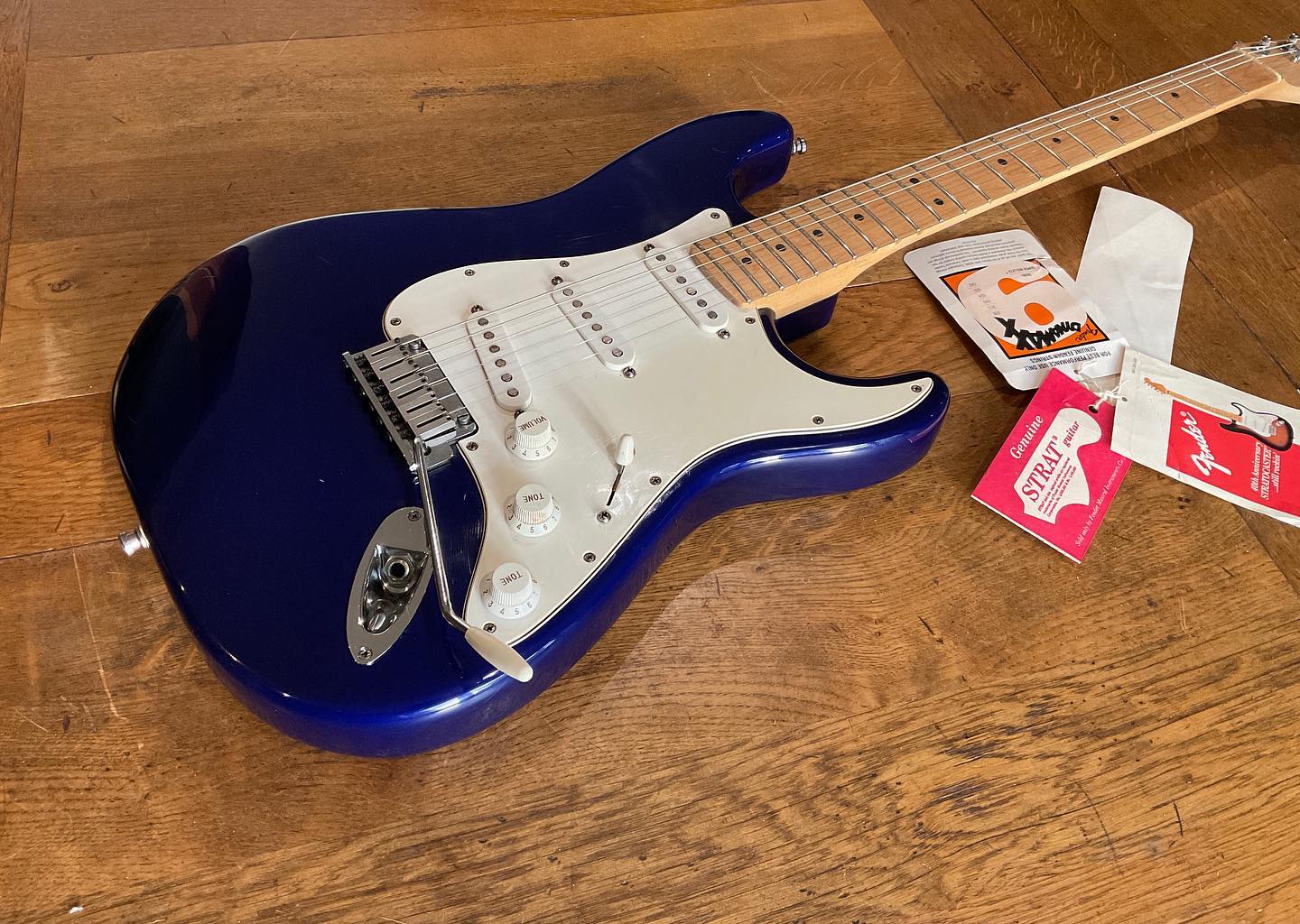 1995 Fender 40th Anniversary Stratocaster aluminum guitar