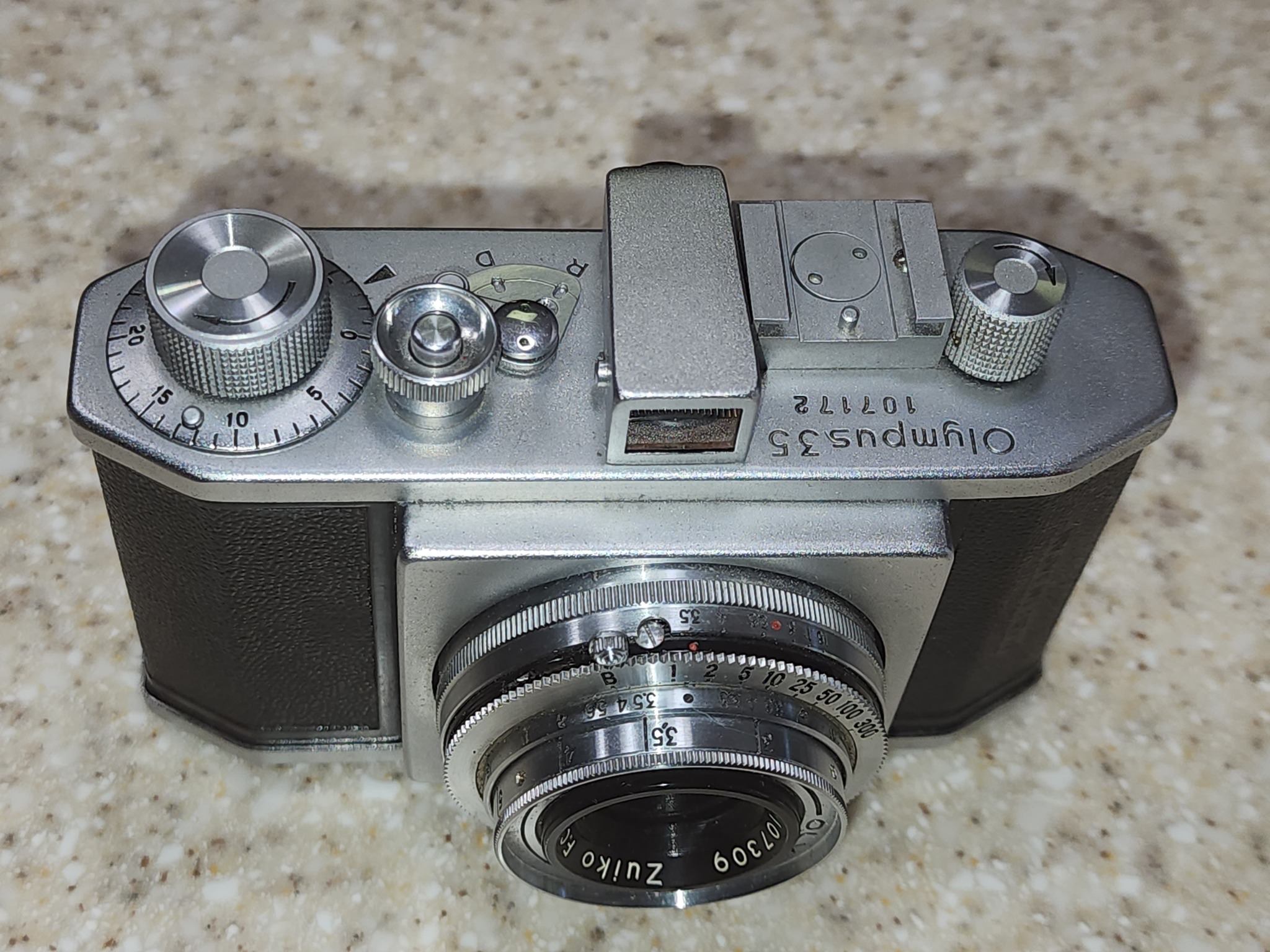 フィルムカメラ #3975 Vintage OLYMPUS 35 IVa Zuiko F3.5 フィルム