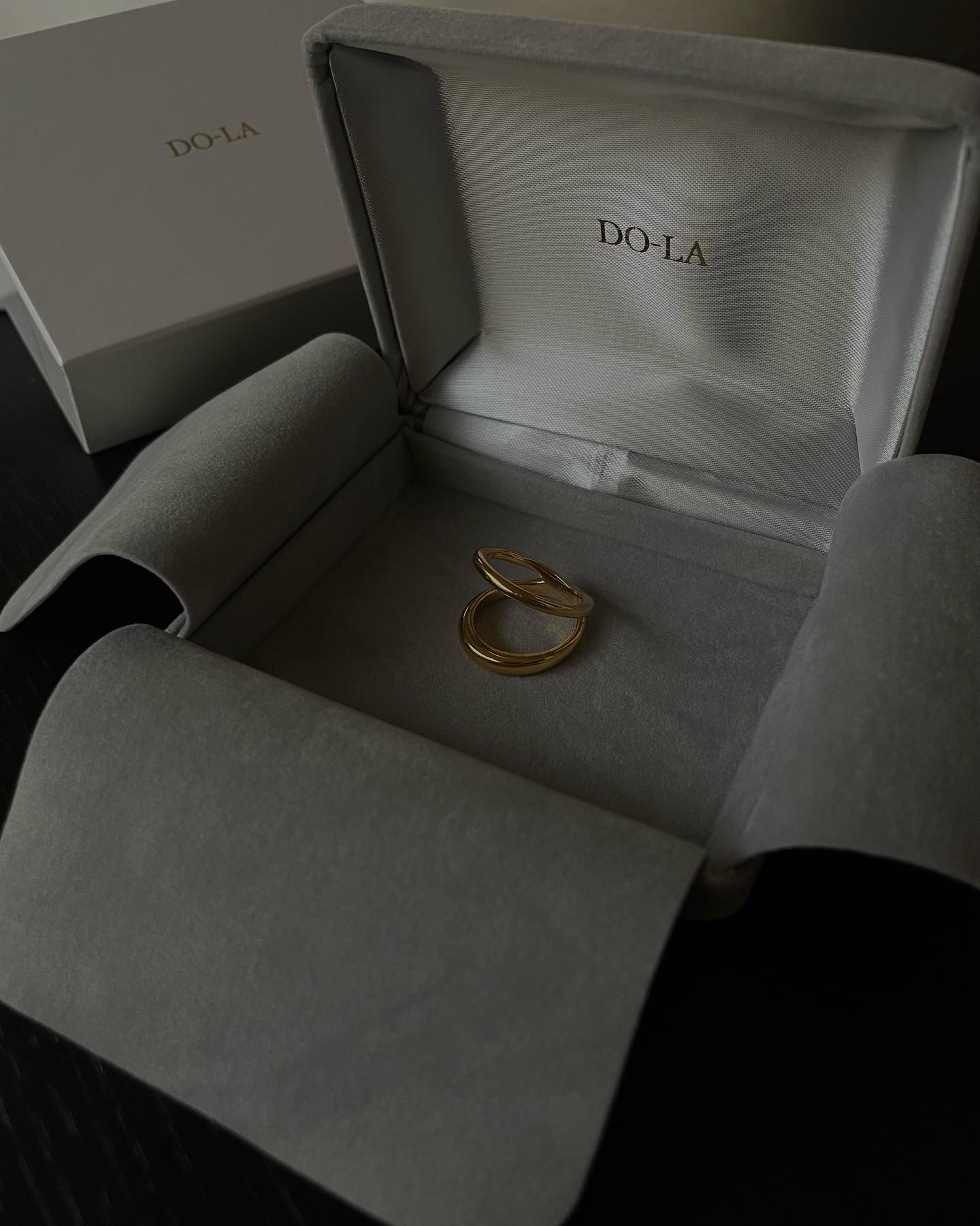 DO-LA (@dola.40) • Facebook