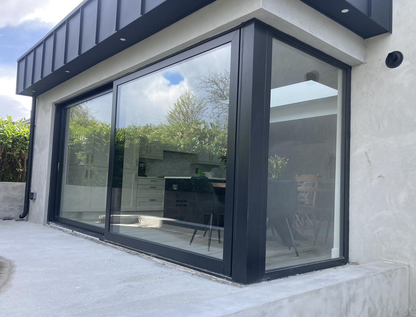 Black aluminium lift &... - Abbie Windows and Glazing Ltd | Facebook