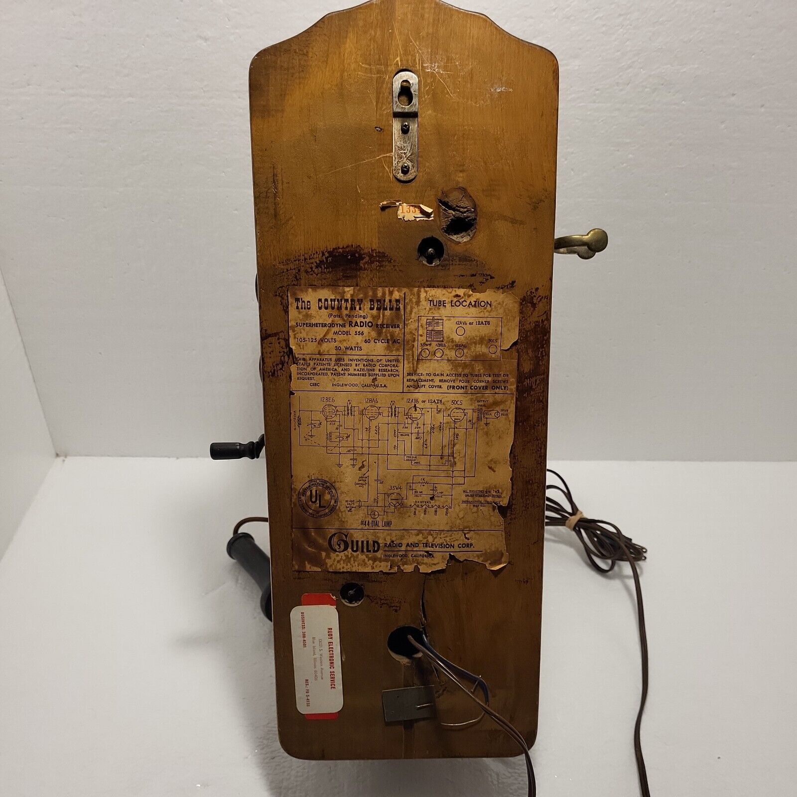 1950s Guild Country Belle AM radio