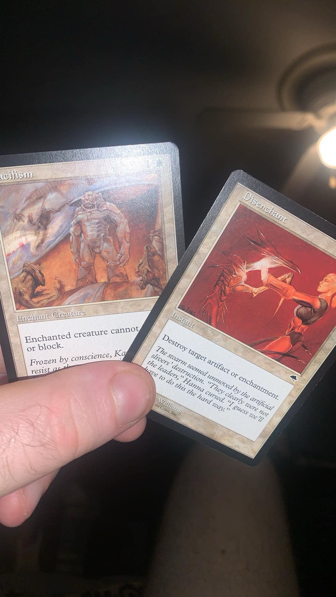 pacifism mtg card [31] [Tenth Edition] [Foil]  Face to Face Games Mint / near mint condition trading card Magic: the Gathering's Pacifism card