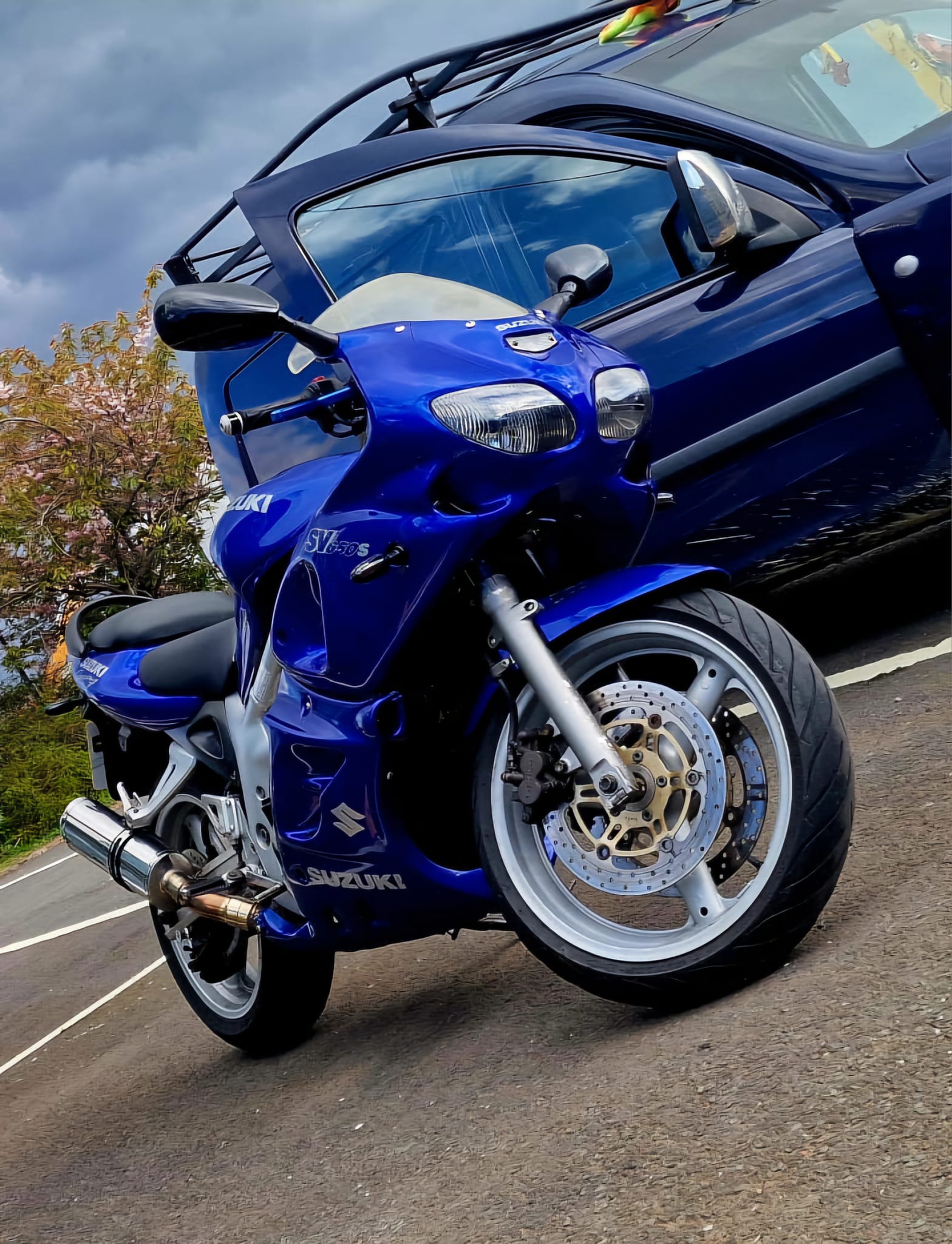 My current ZZR 1200 with only 14000 miles on it and my previous SV650S