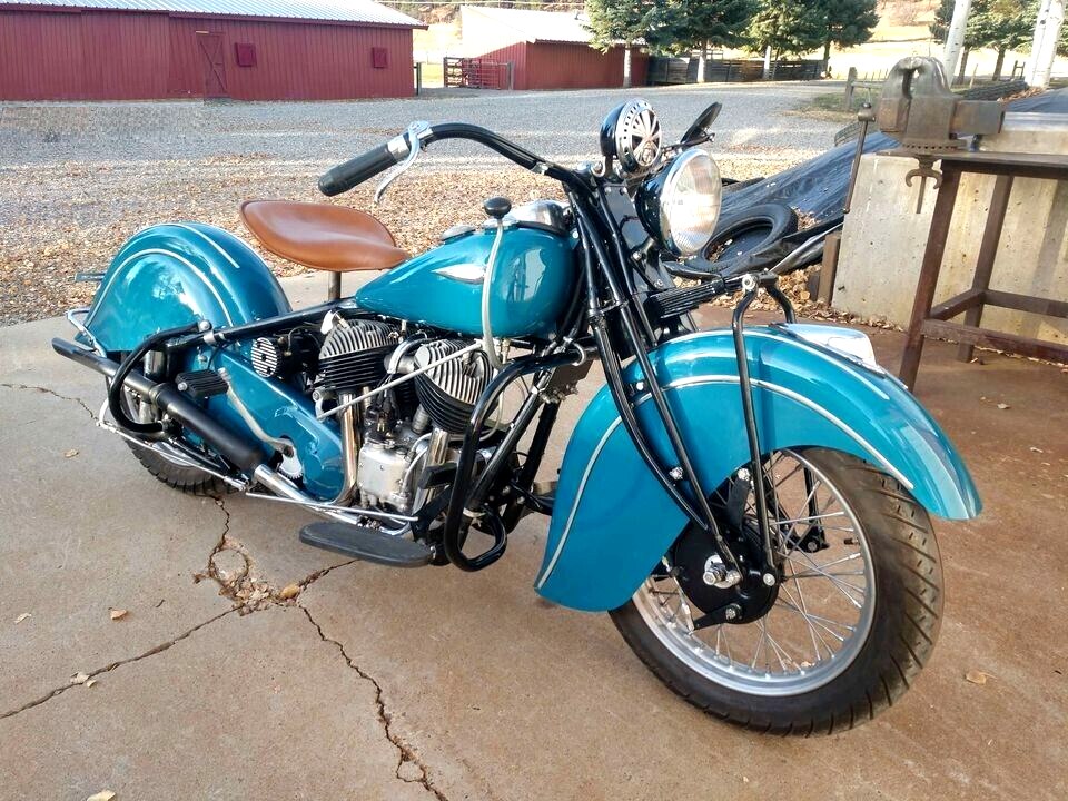 Beautifully restored pre-war 74-inch 1940 Indian Chief in Seafoam