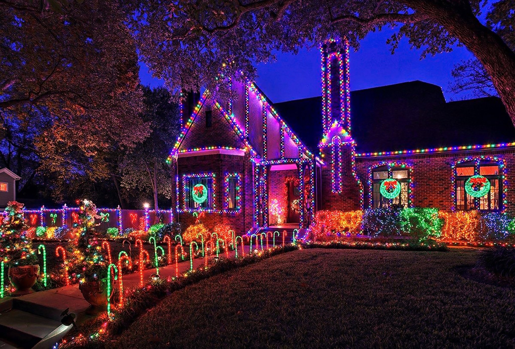 Christmas Light Driving Tour