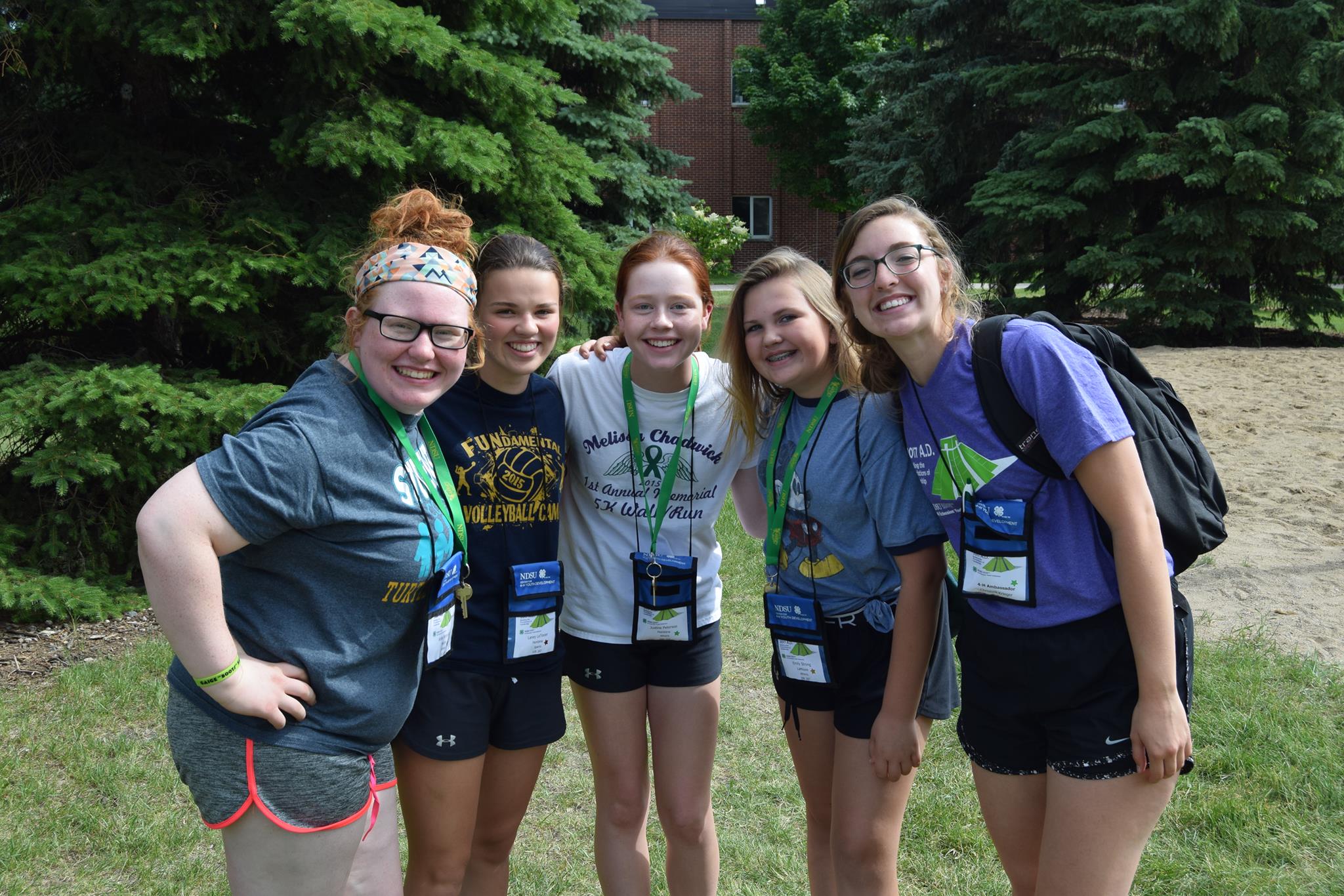 North Dakota 4-H... - North Dakota 4-H Ambassadors