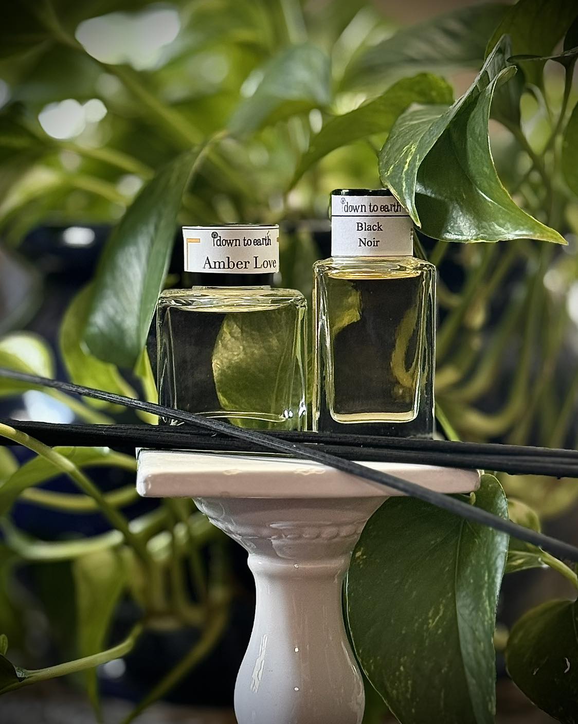 Down - Need a non-heated scent booster?👃Come try our Reed Diffusers! We ...