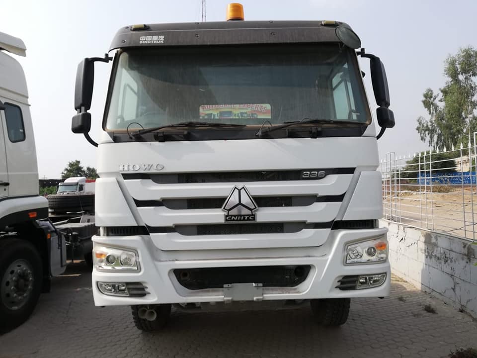SINO HOWO Trucks Pakistan - HOWO 120 HP 4x2 Cold Container ...