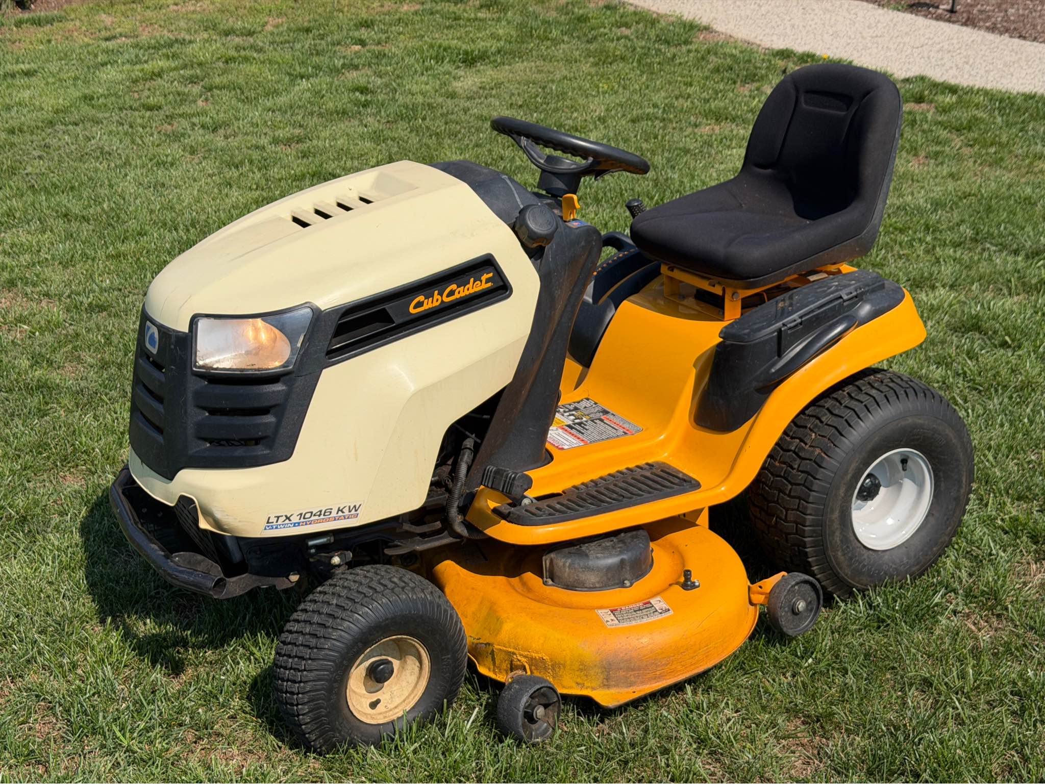 Cub Cadet LTX 1046 KW - Lawn Mowers - Columbia, Tennessee | Facebook ...