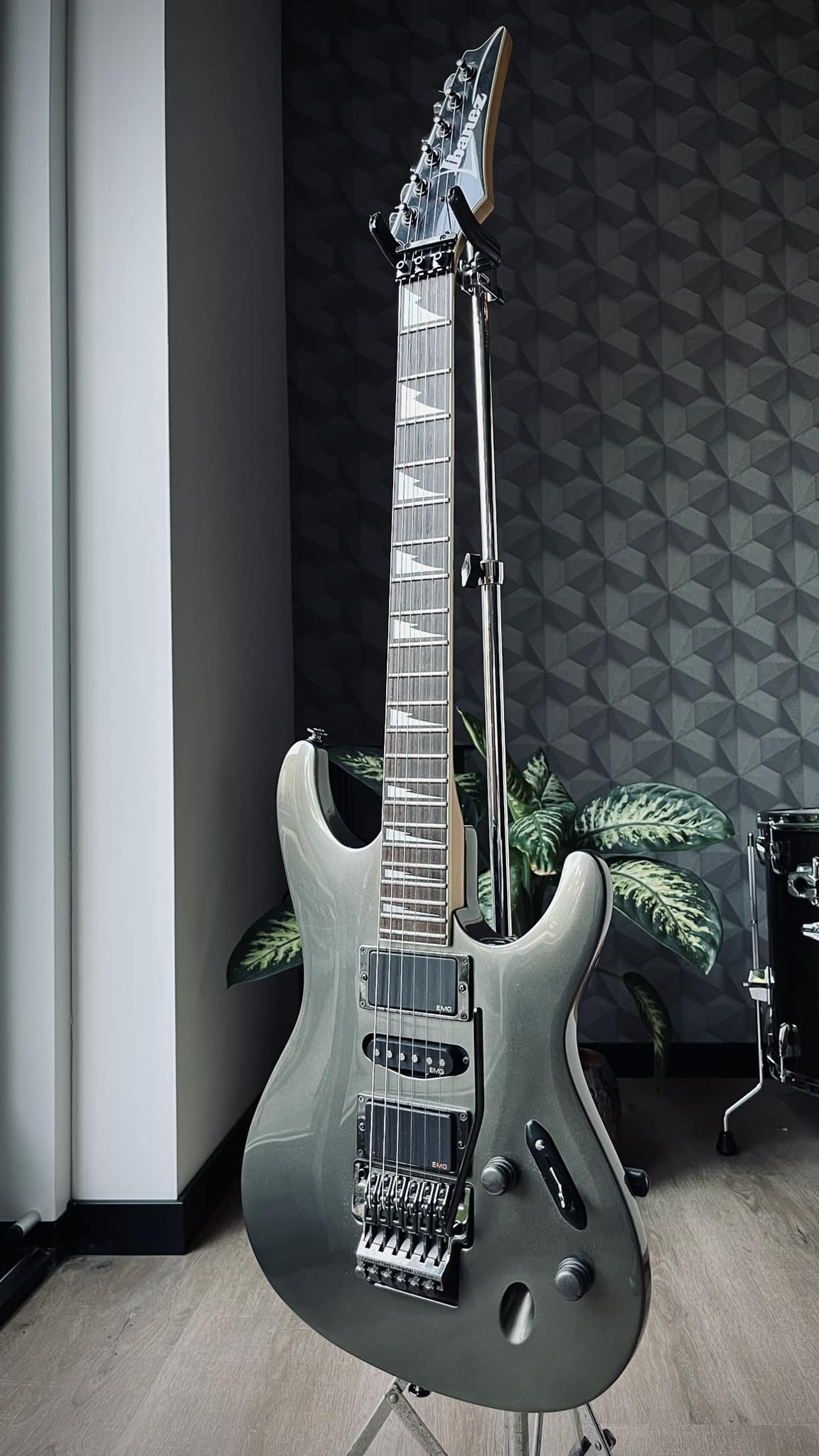 1996 Ibanez S540 with amazing neck and pickups