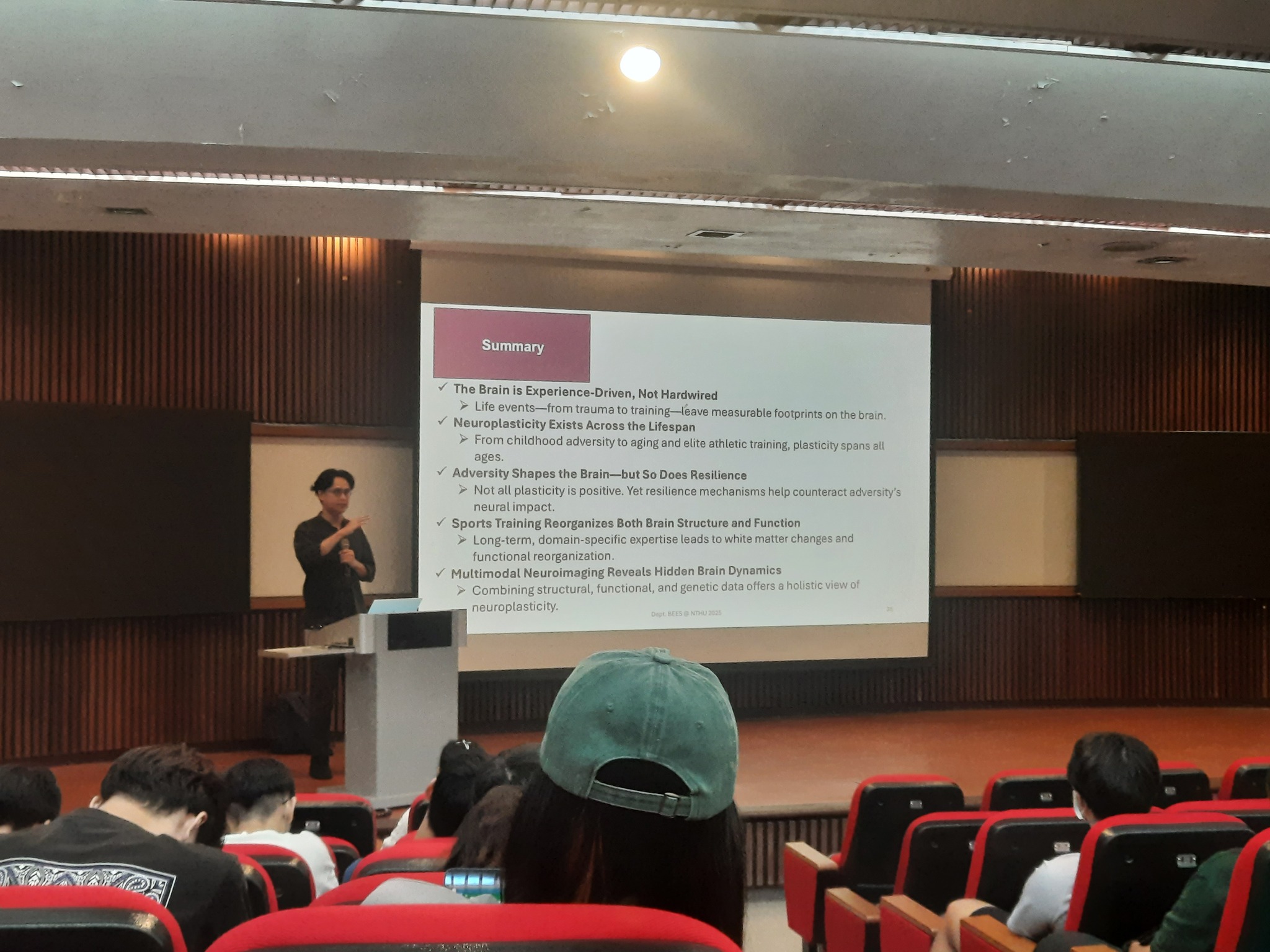 【2025/10/01 專題演講】歡迎國立清華大學竹師教育學院姚在府副教授... - 國立清華大學生醫工程與環境科學系 | Facebook