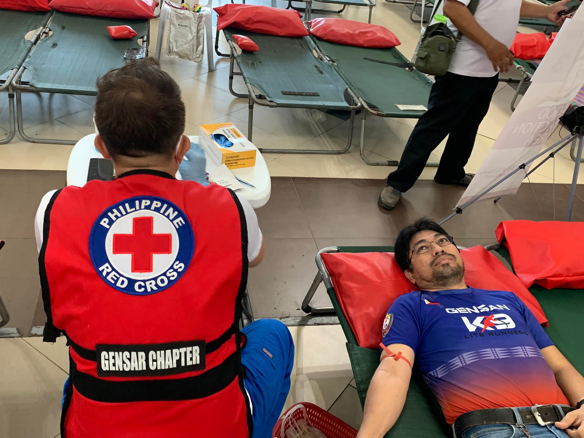 LOOK: Mr. Gladden Razo, unang blood... - Bombo Radyo Gensan