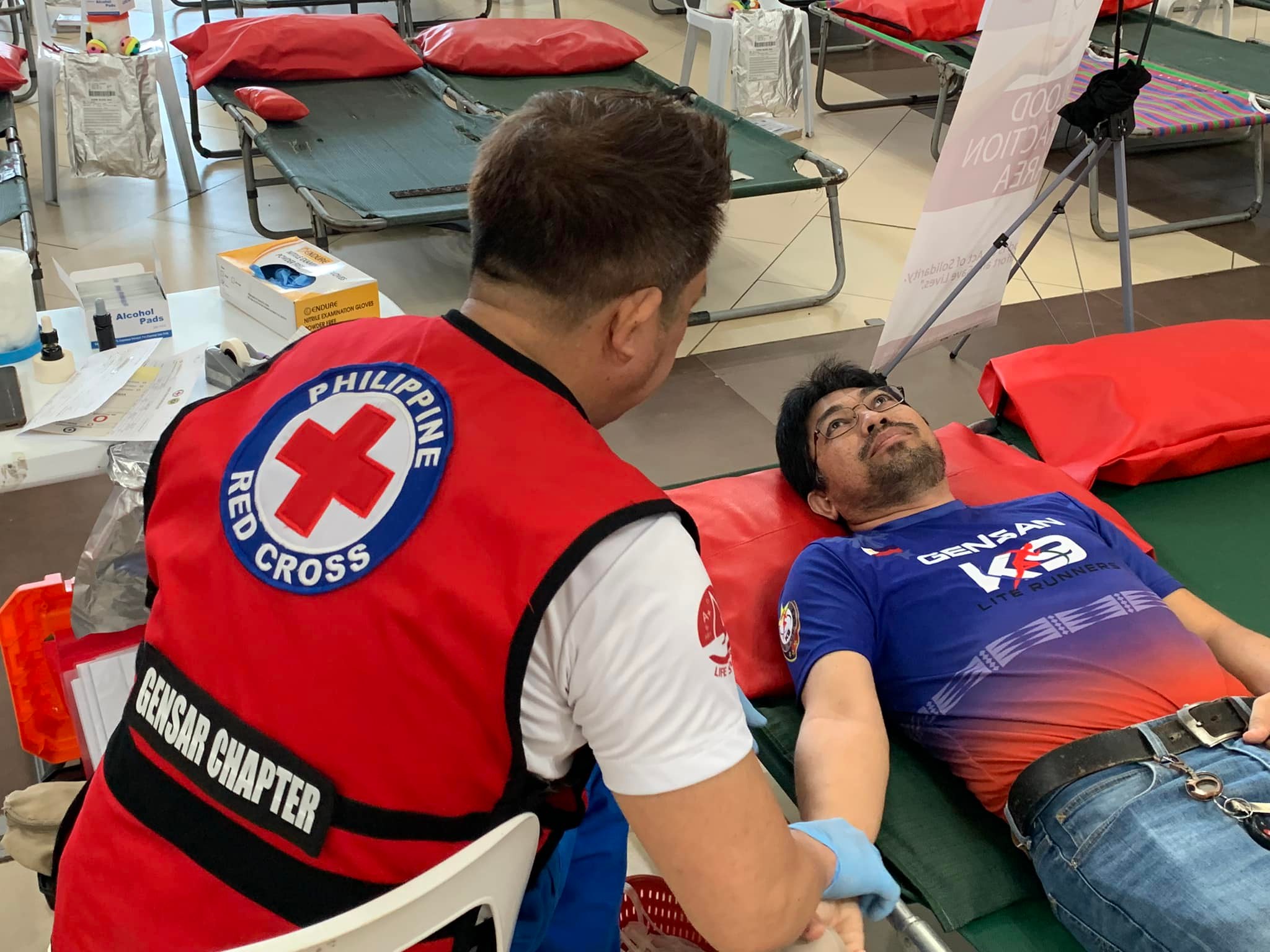 LOOK: Mr. Gladden Razo, unang blood... - Bombo Radyo Gensan