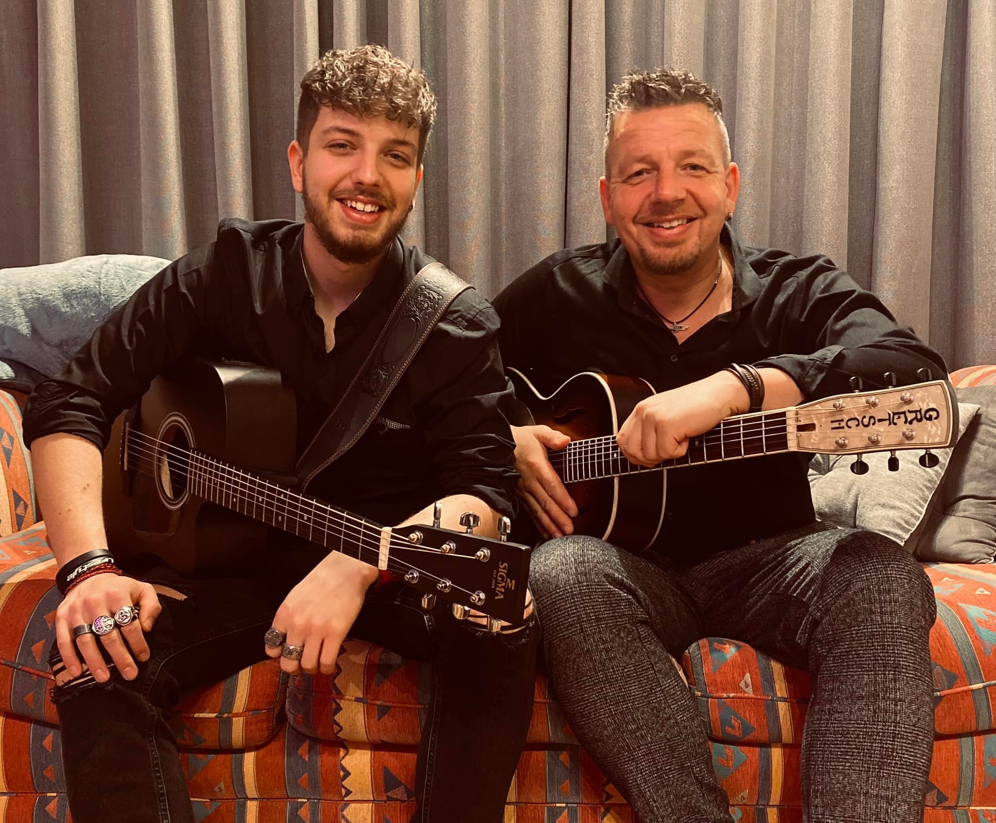 Sharkslap Music Gitarren/Bass Schlagzeugunterricht | Amberg