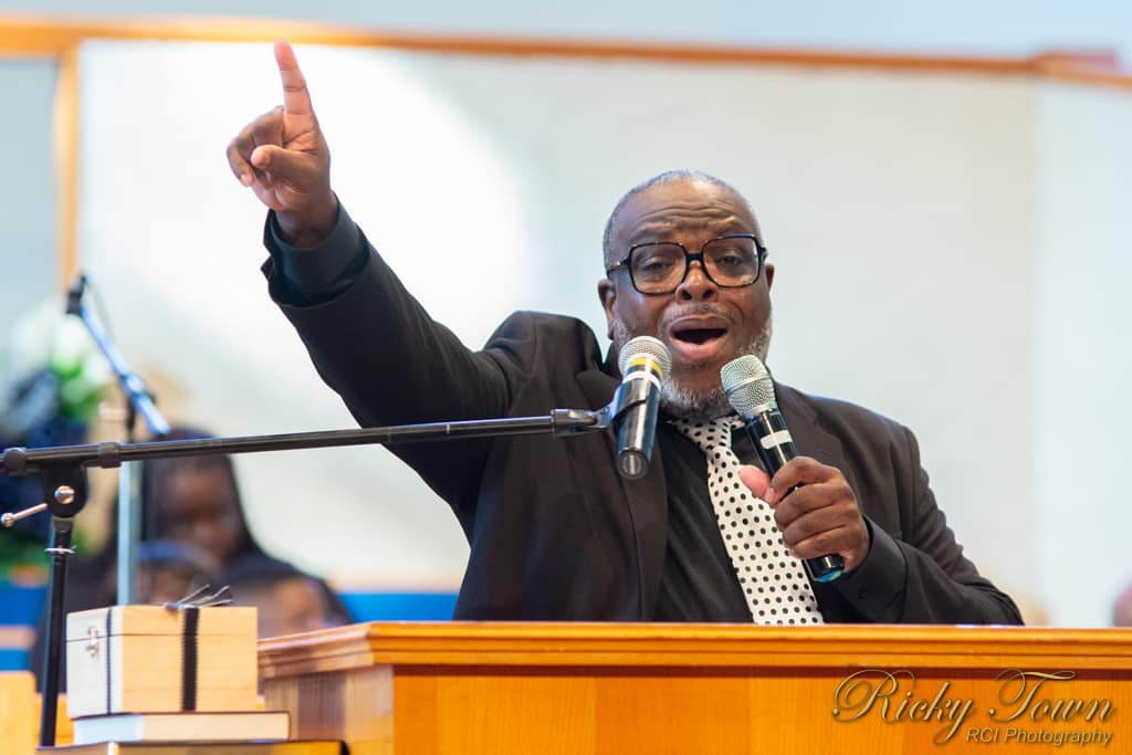 Ricky Town Worship Photography