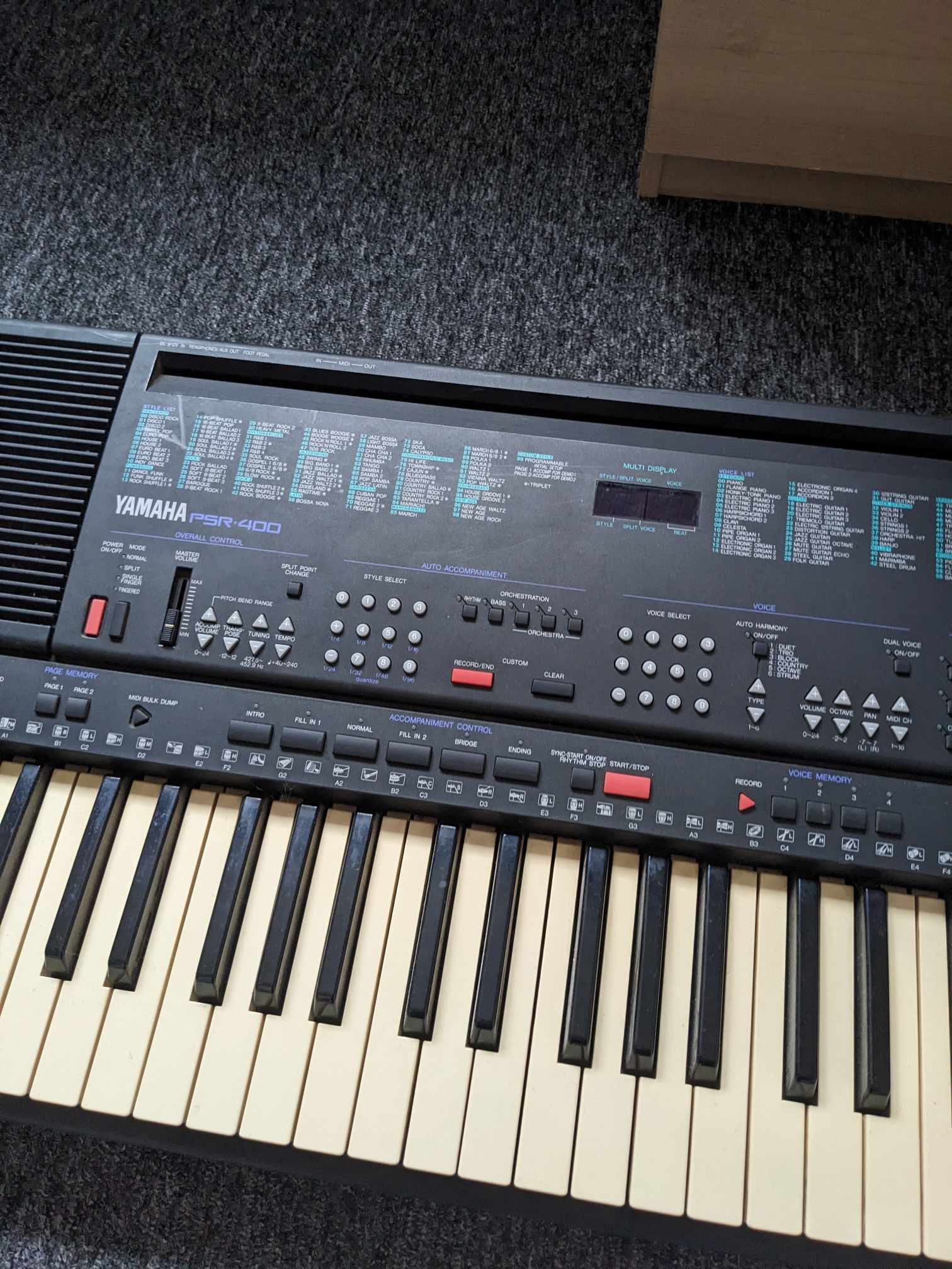 Yamaha PSR-400 Keyboard - Electronic Keyboards - Leicester, United 