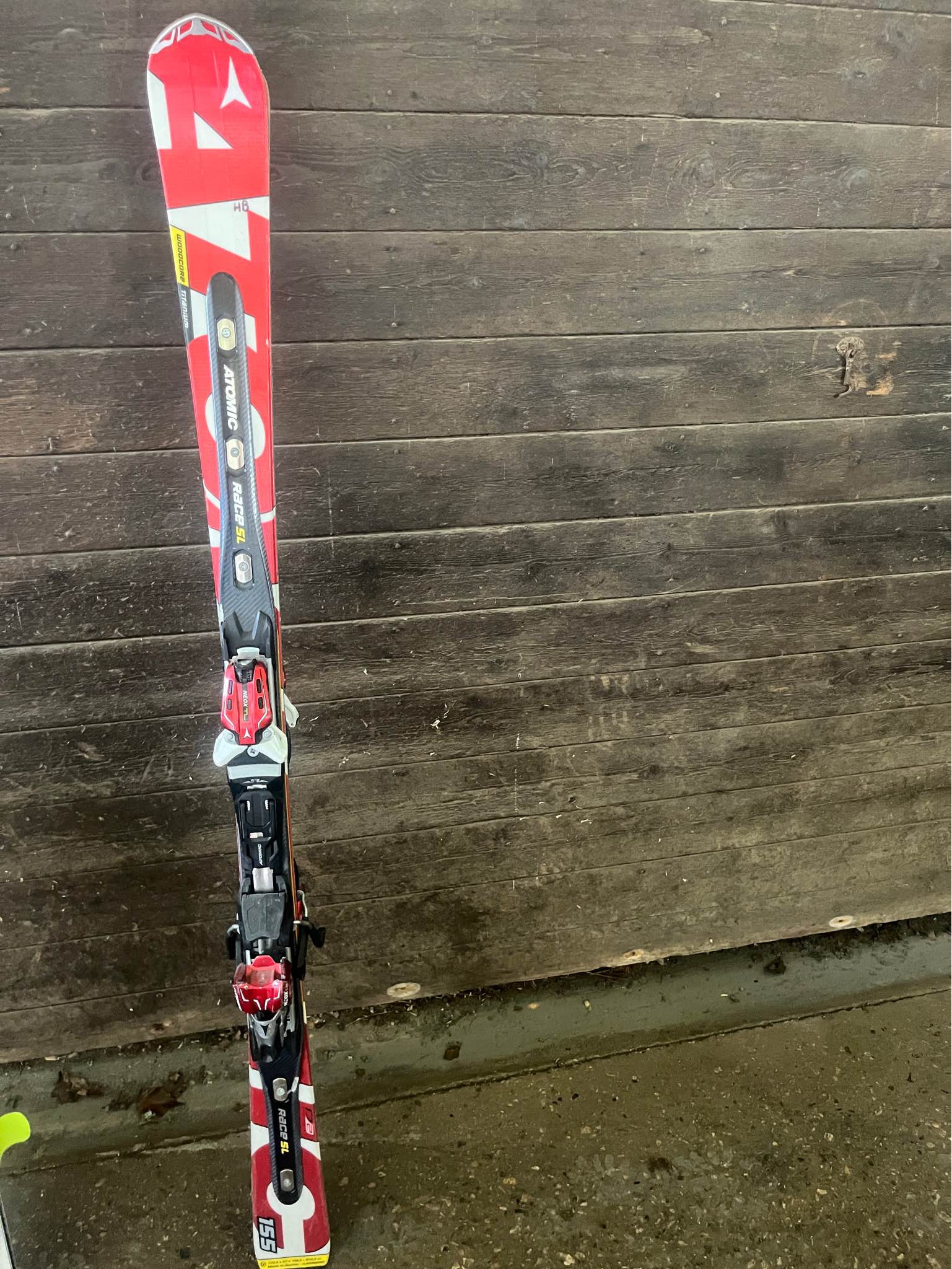 Various skis | Used - Good | £50.00 | Farnham, England