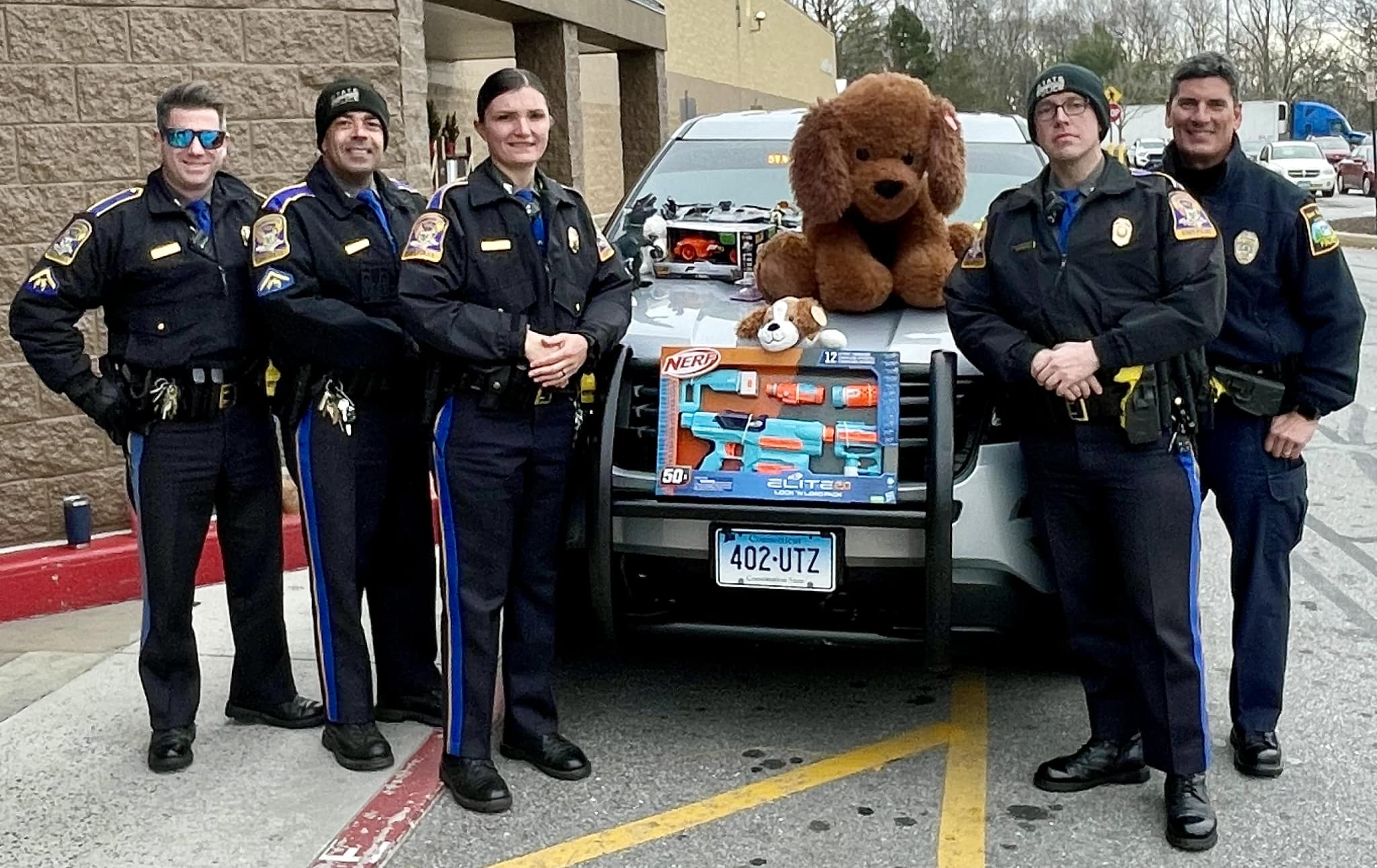 🎄🎄🎁🎁Troop... - Connecticut State Police - Troop B North Canaan | Facebook