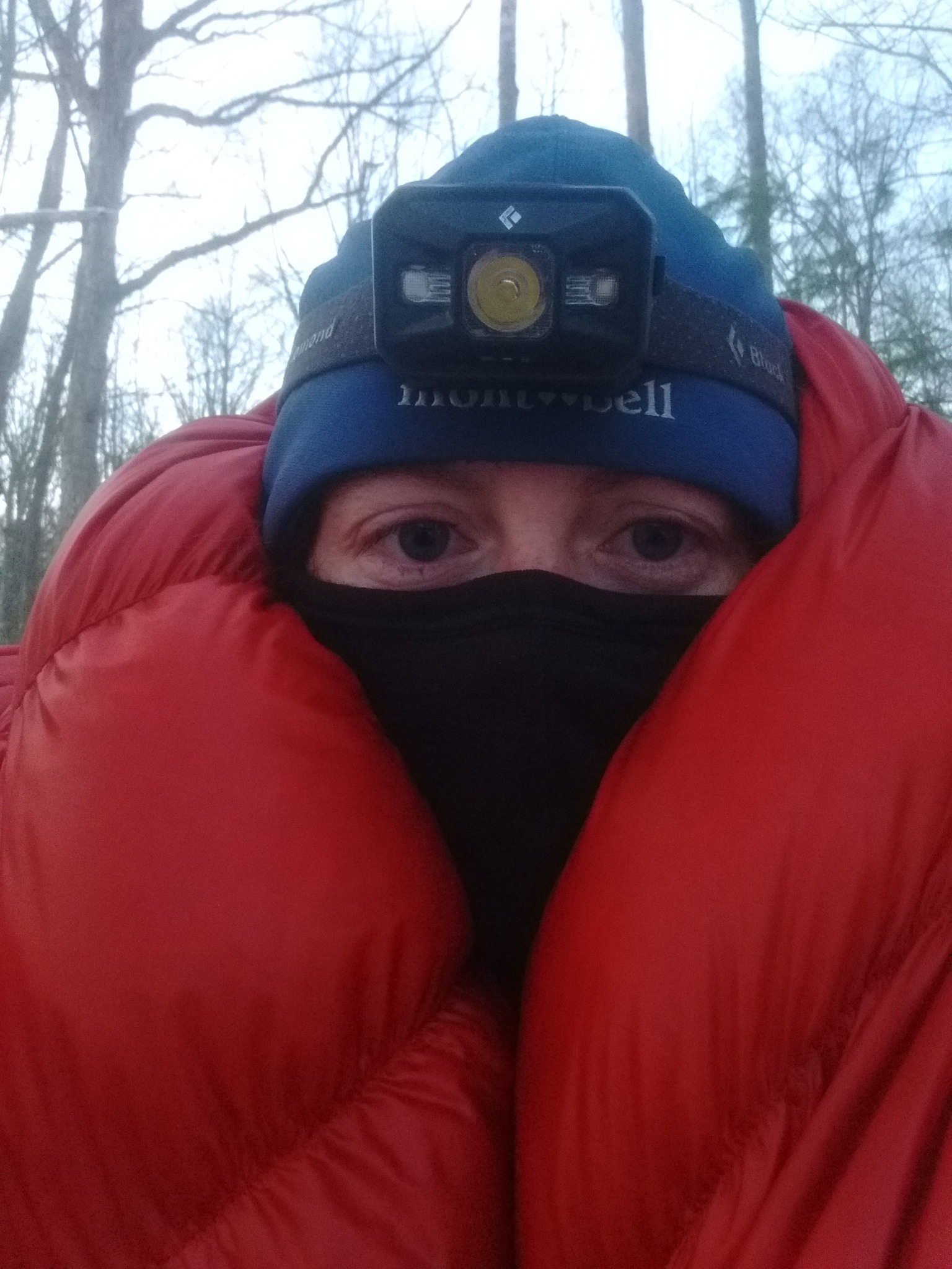 keeping down sleeping bag dry in rain Alpine Filled with 1000g of premium white duck down with 650 fill power how to manage wet and